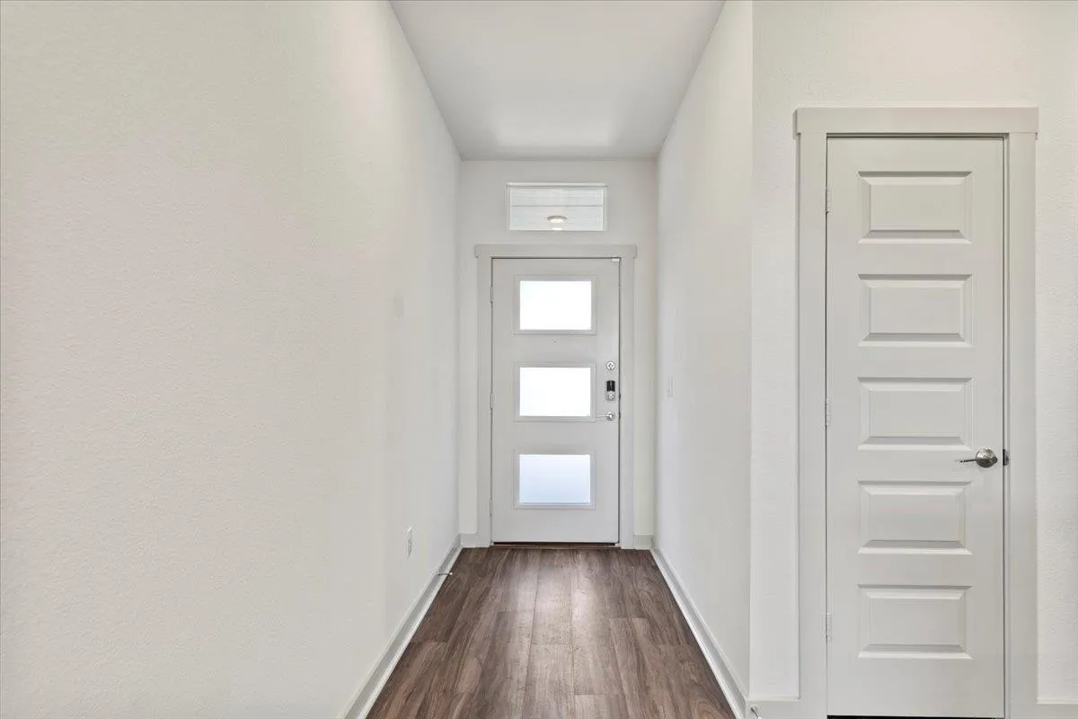 Photo 5 of 7704 JACOBEAN WAY