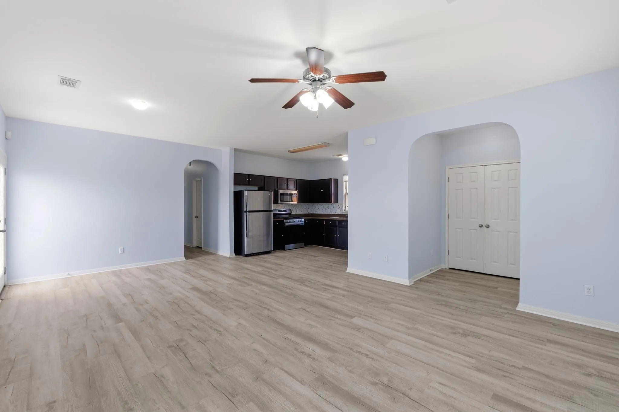 Photo 5 of 4500 SENDA LN