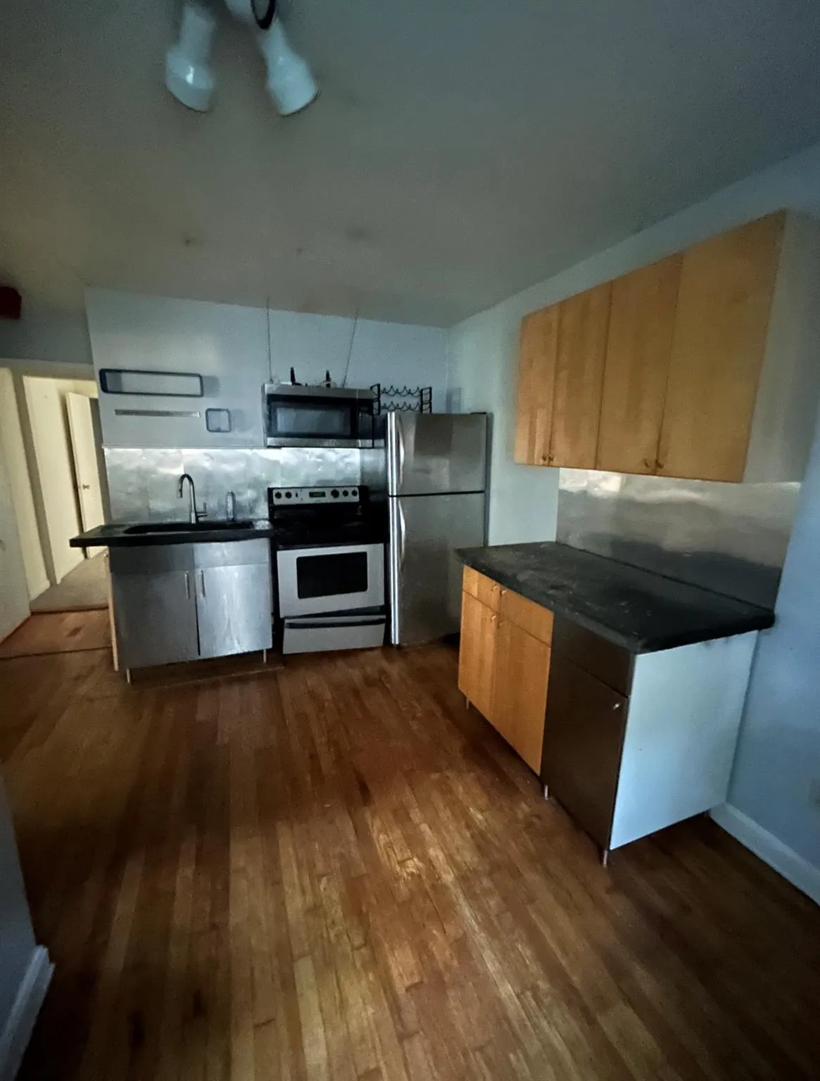 Photo 4 of 4701 HARMON AVE