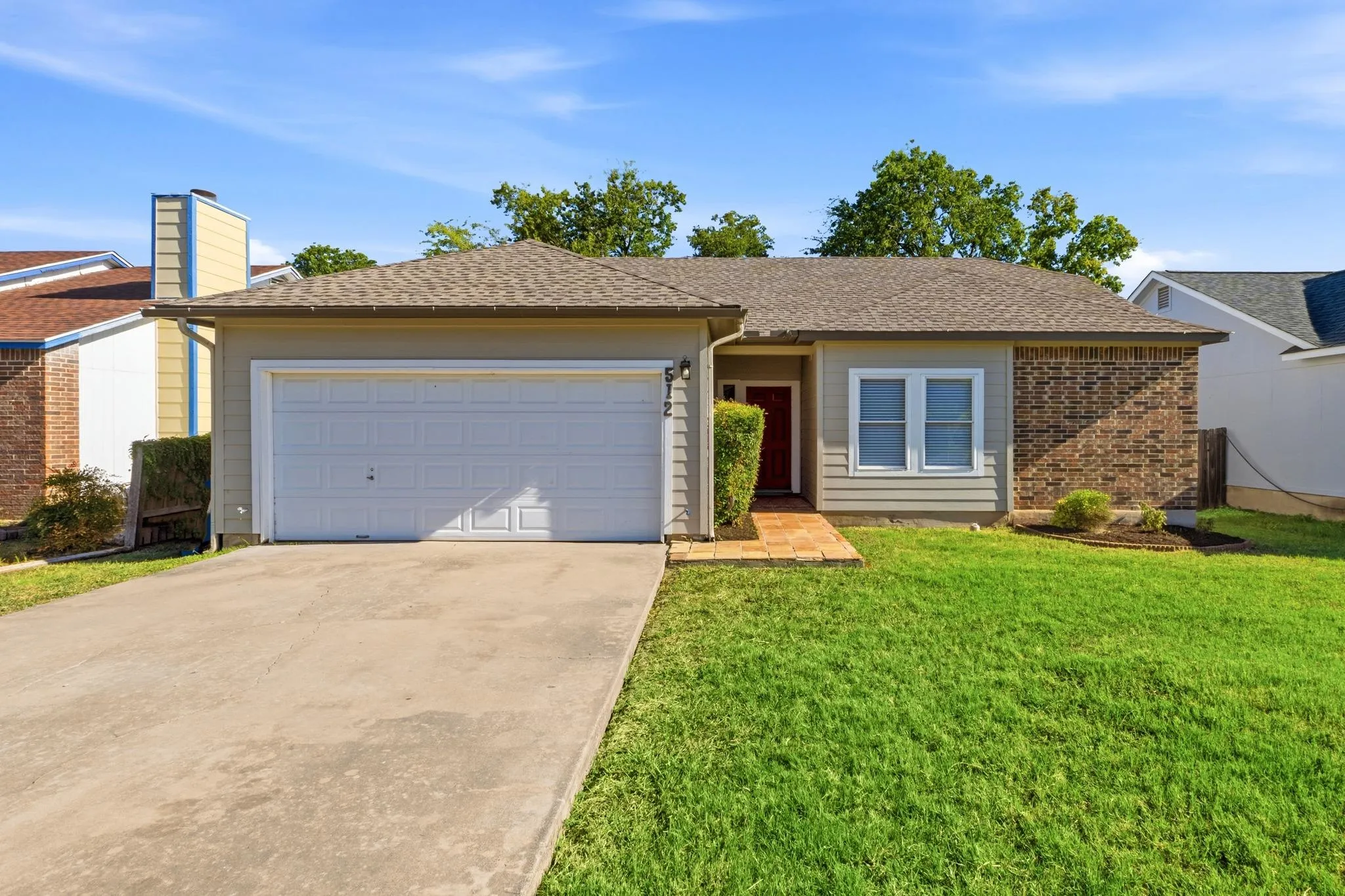 Photo of 512 PURPLE SAGE DR, Round Rock, TX, 78681