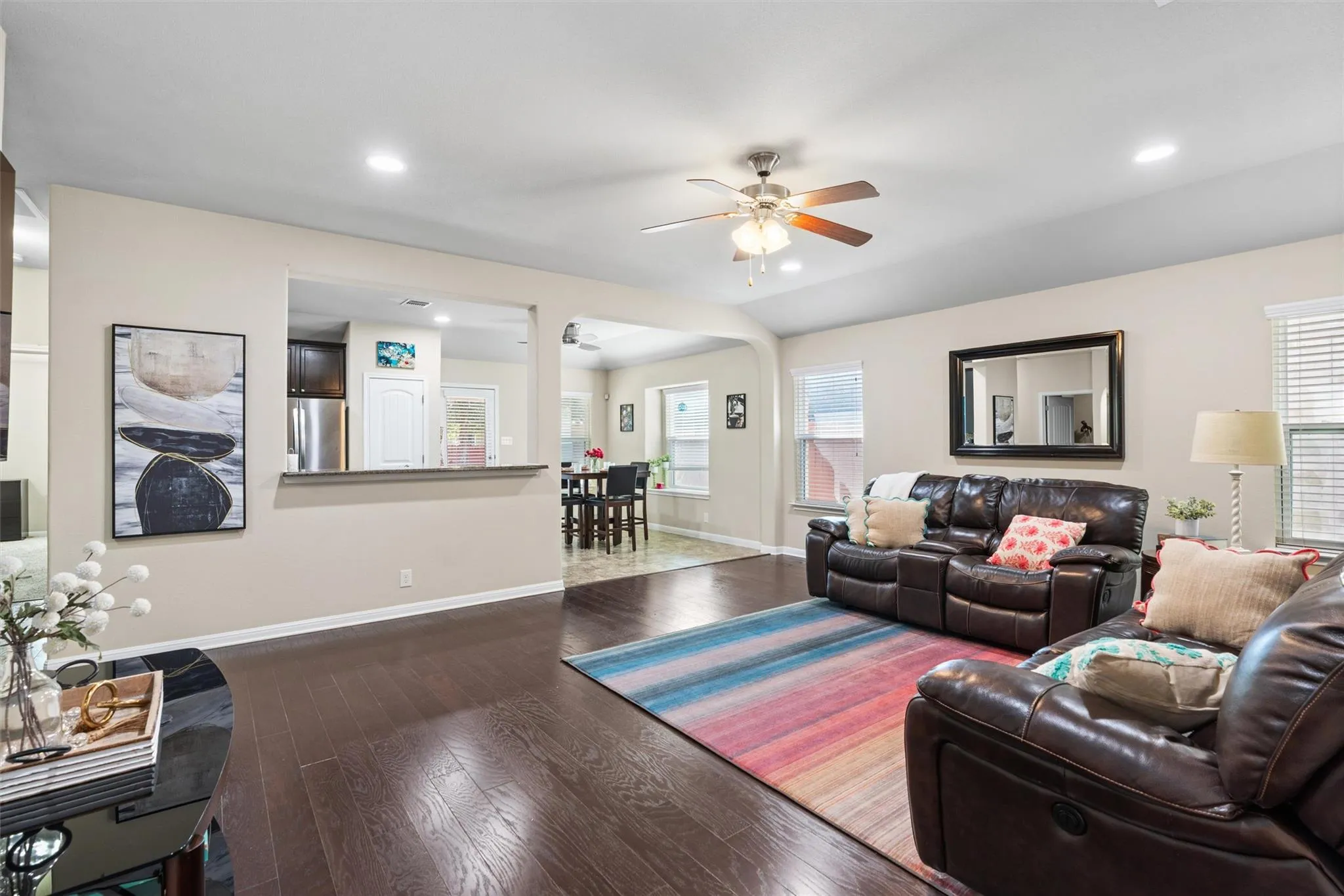 Photo 3 of 11605 FAUBIAN LN