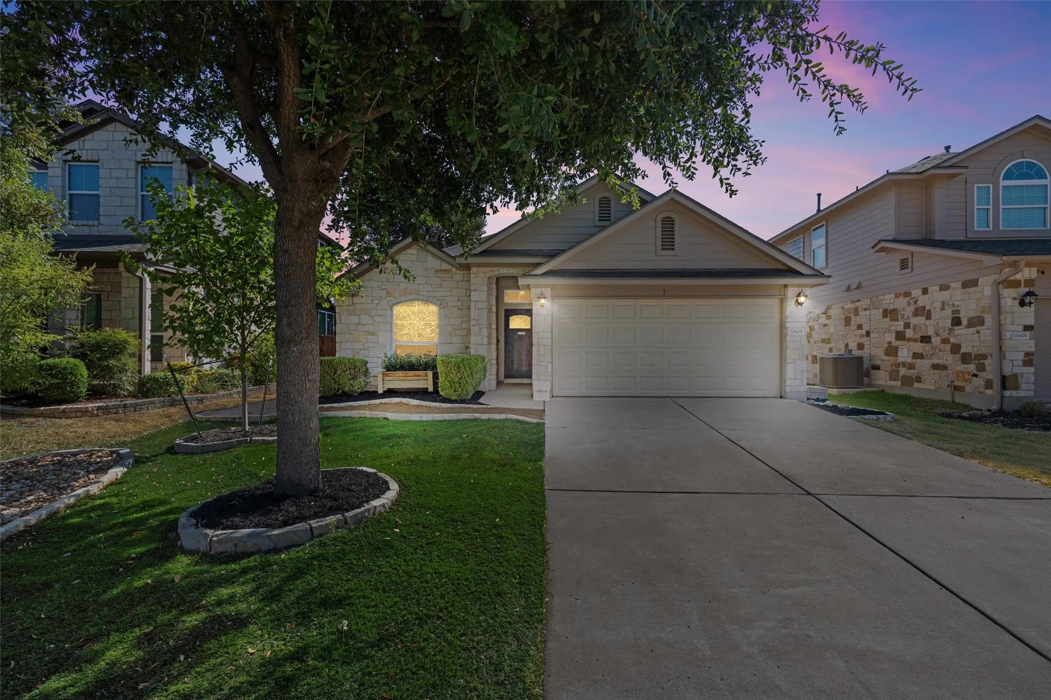 Photo of 11605 FAUBIAN LN, Austin, TX, 78717
