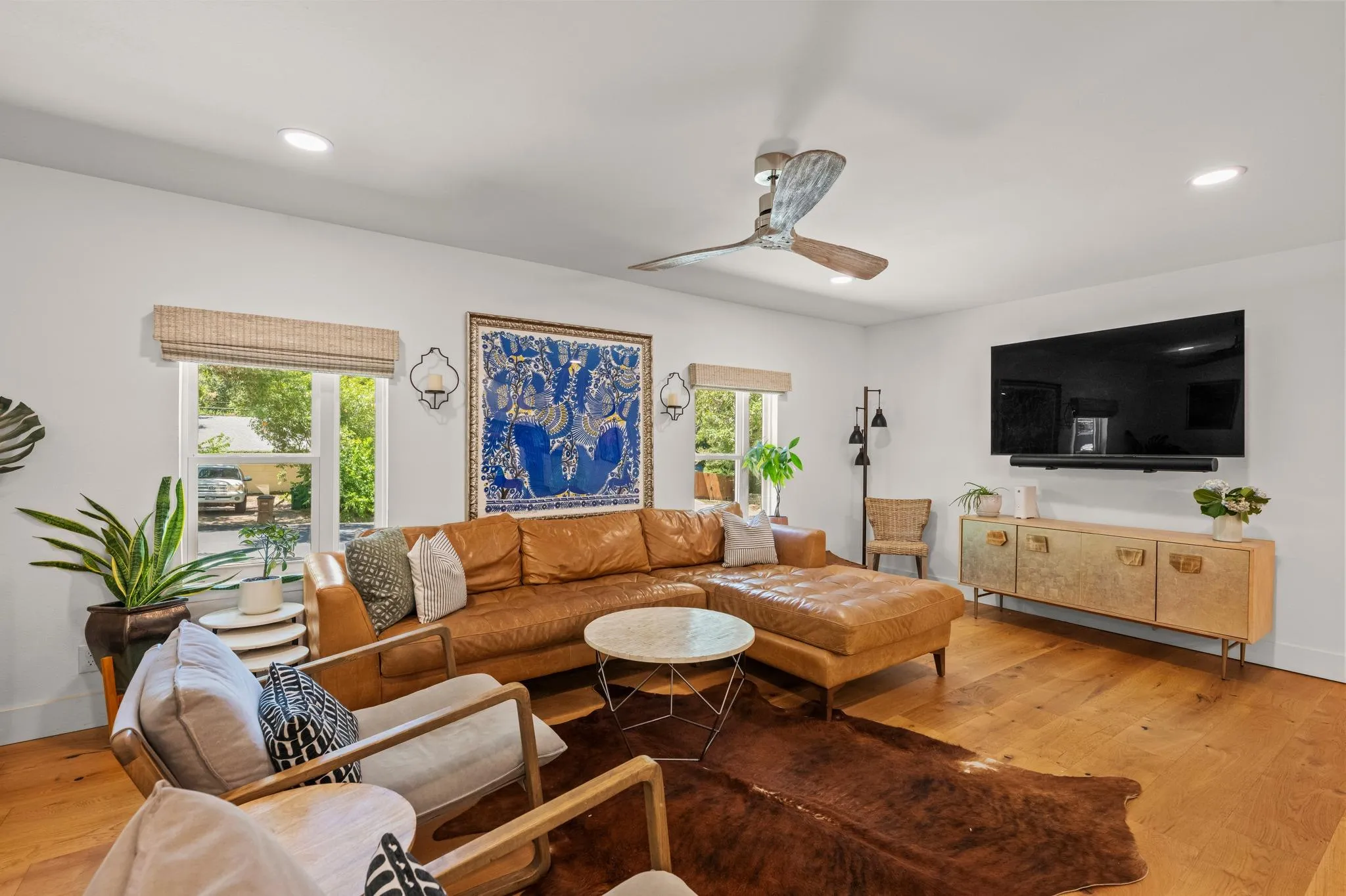 Photo 4 of 2215 ALTA VISTA AVE