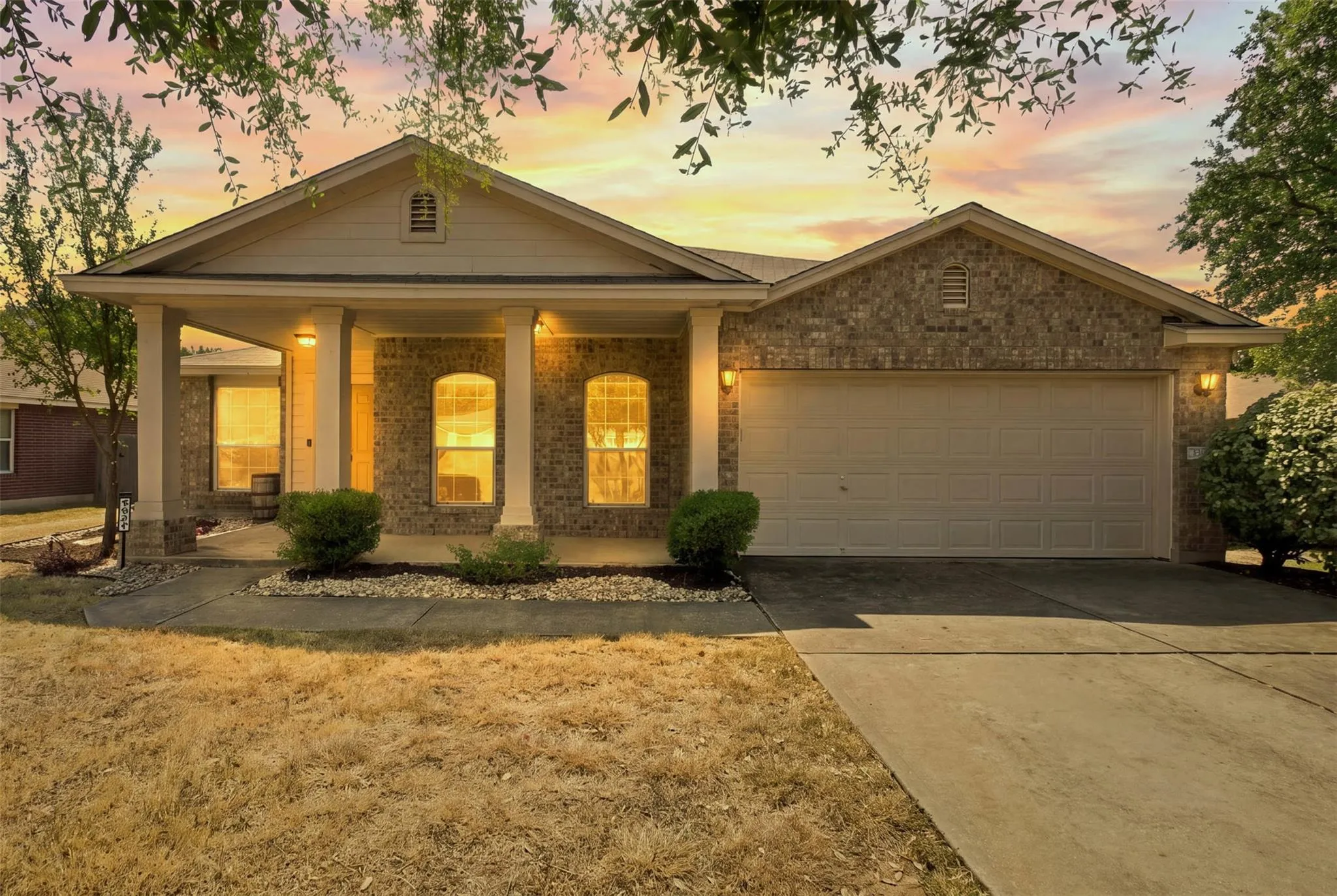 Photo of 3321 BLUE RIDGE DR, Round Rock, TX, 78681