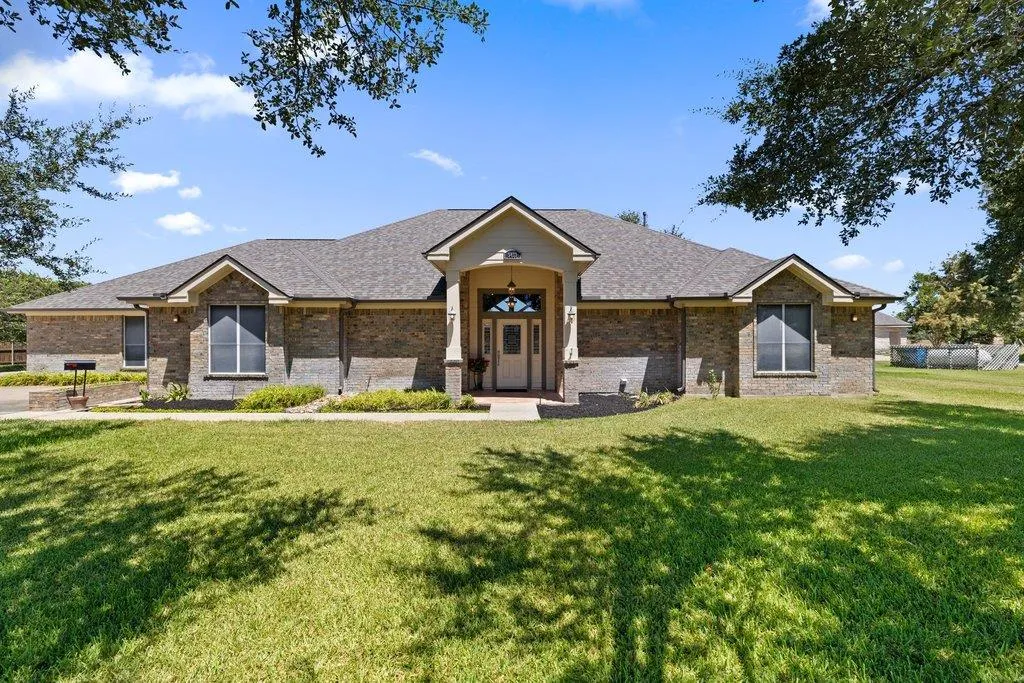 Photo of 5421 FM 619, Taylor, TX, 76574