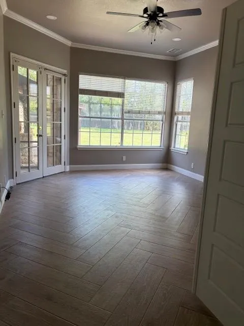 Photo 2 of 111 CHERRY WOOD CT