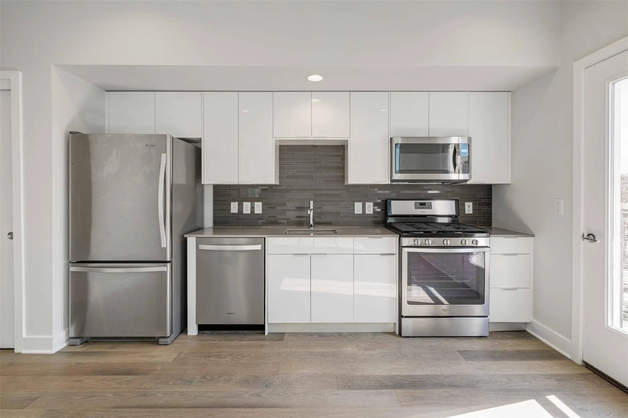 Photo 5 of 1800 E 4TH ST #205