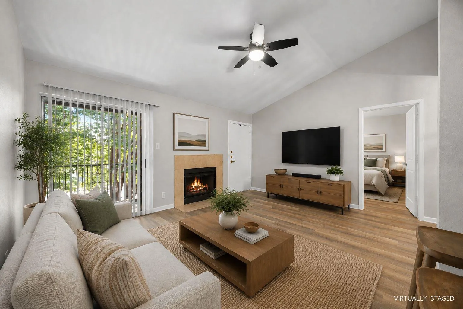 Photo 2 of 3204 MENCHACA RD #104