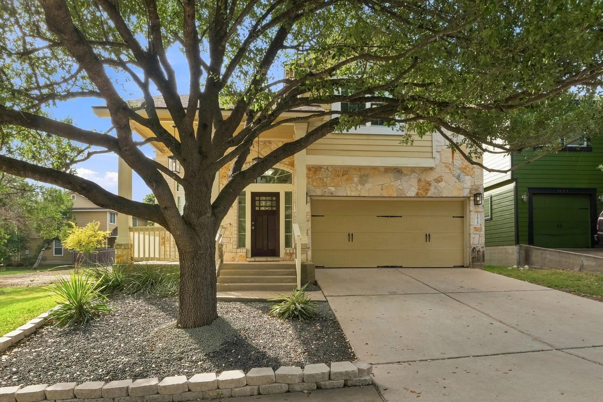 Photo of 1625 ROCKLAND DR, Austin, TX, 78748