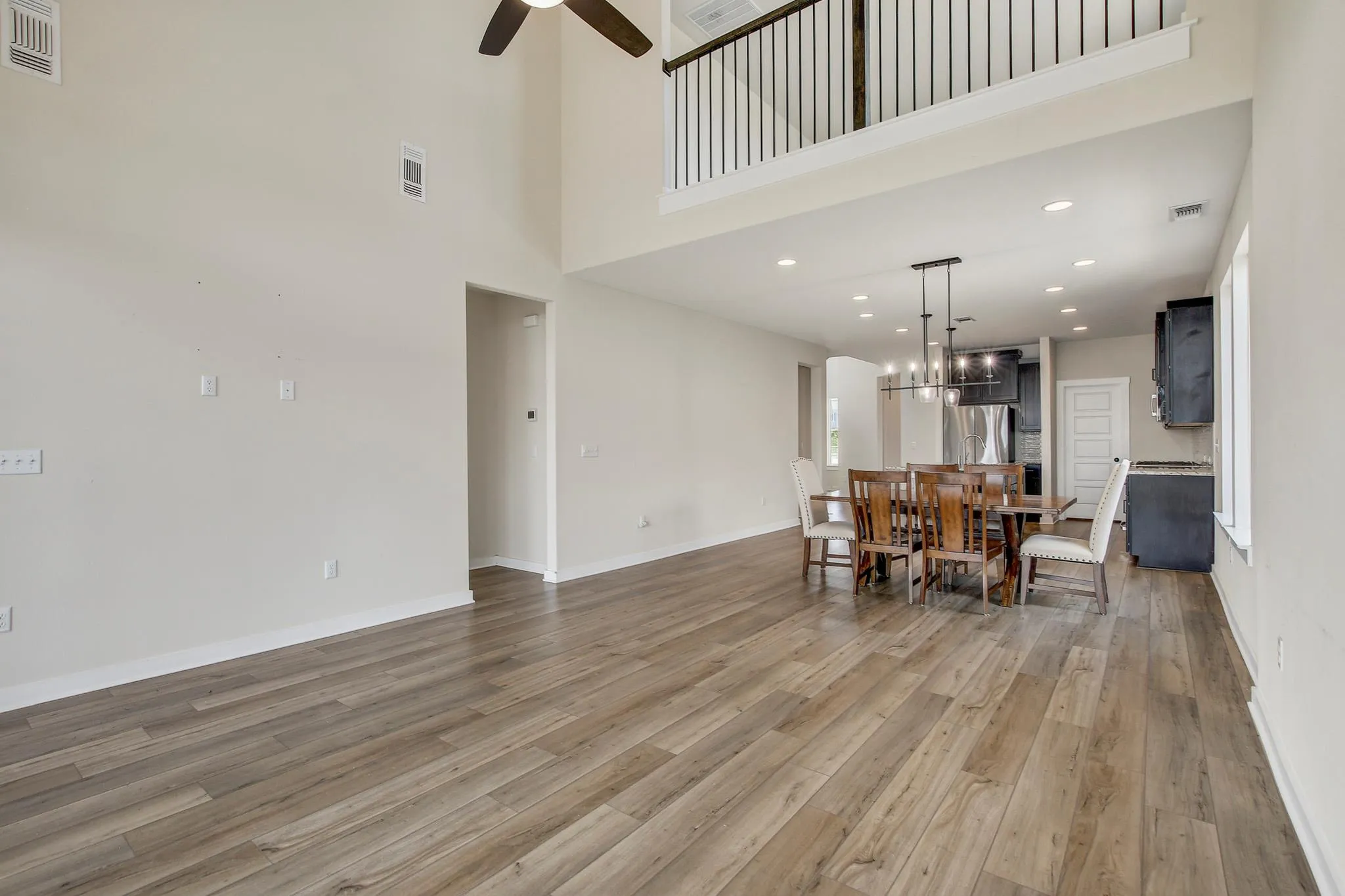 Photo 3 of 13113 BARRISTER LN