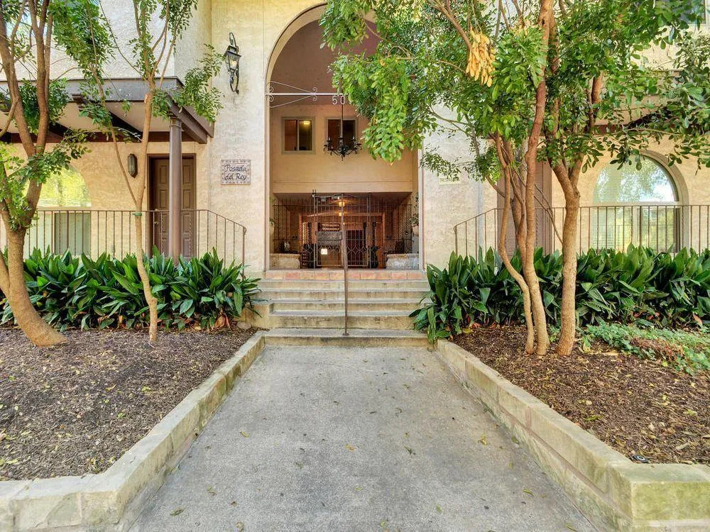 Photo of 505 W 7TH ST #202, Austin, 78701