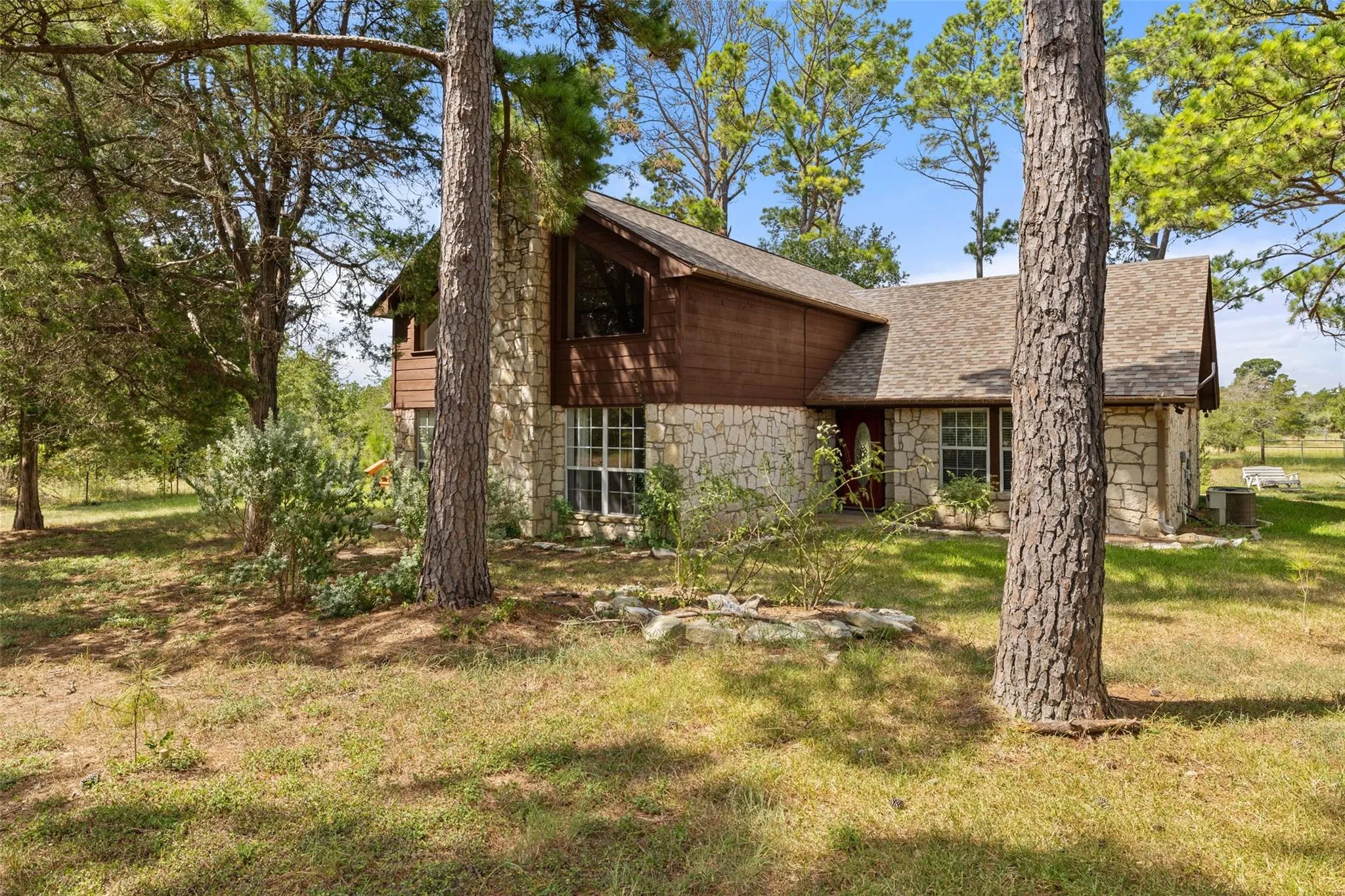 Photo of 179 RAINBOW DR, Bastrop, TX, 78602