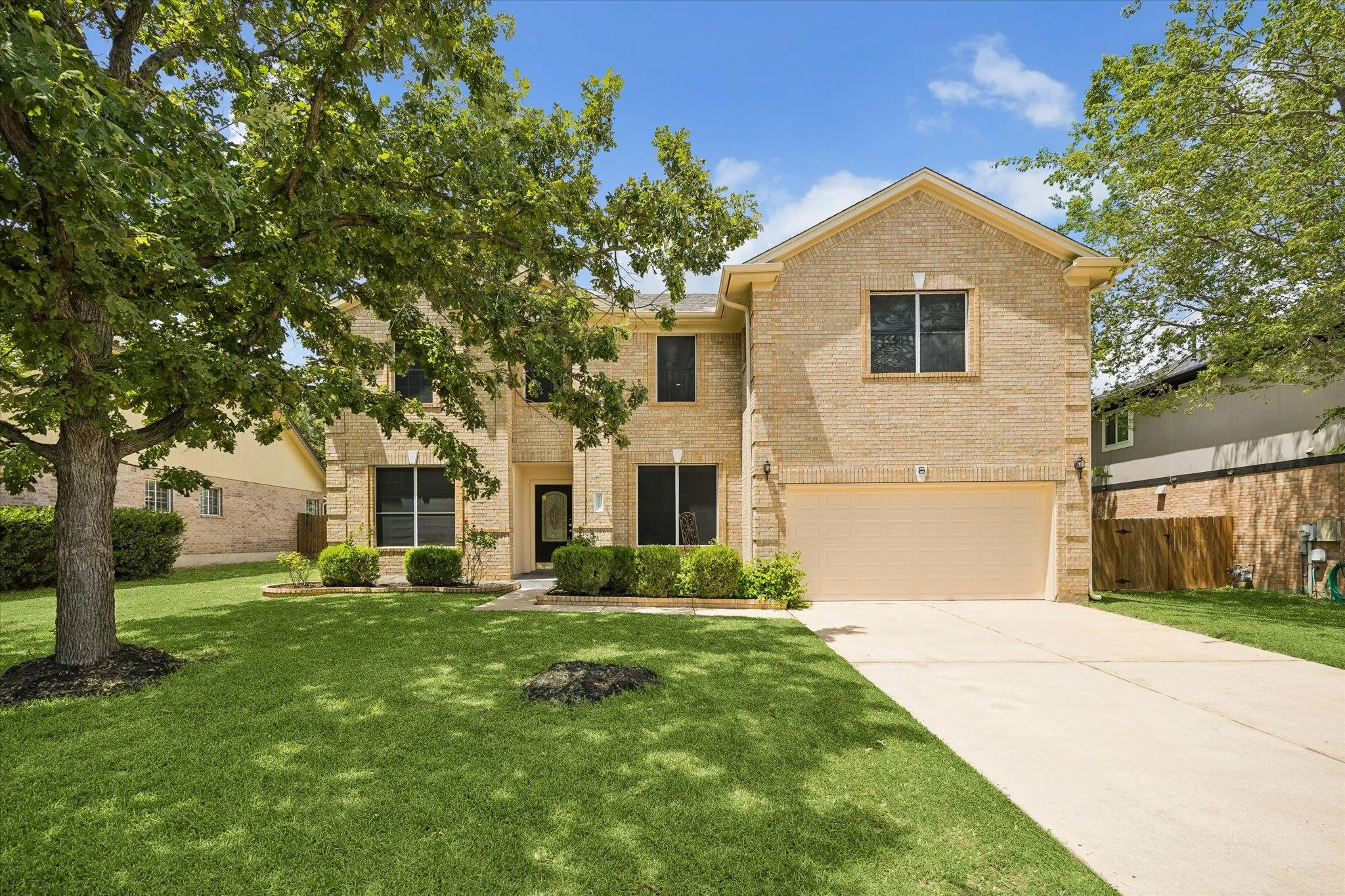 Photo of 6025 RONCHAMPS DR, Round Rock, TX, 78681