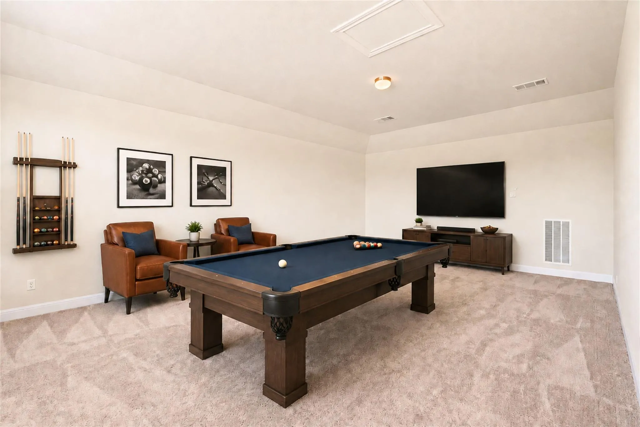 Photo 5 of 2712 MAZARO WAY