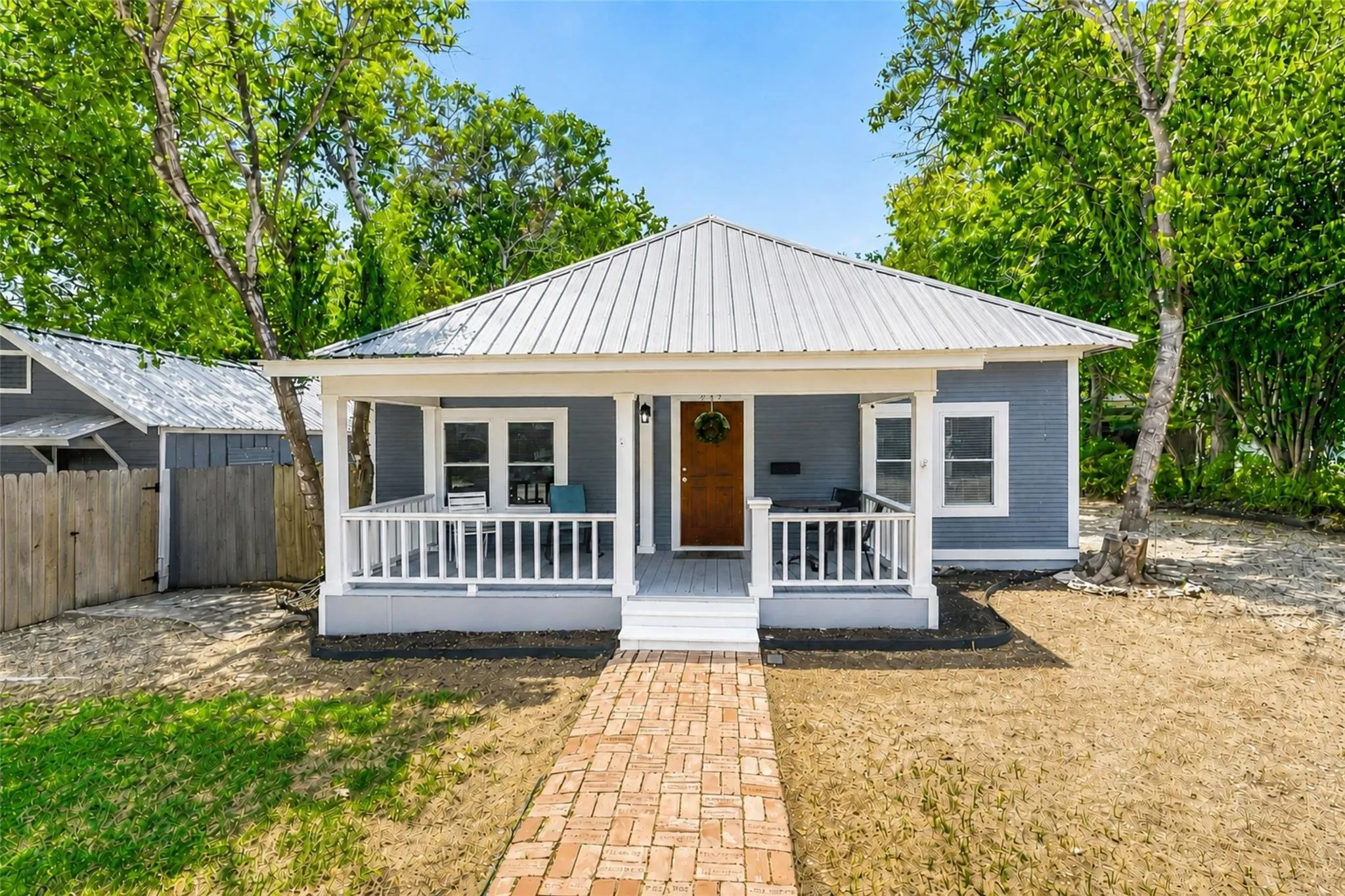 Photo of 217 N BISHOP ST, San Marcos, TX, 78666