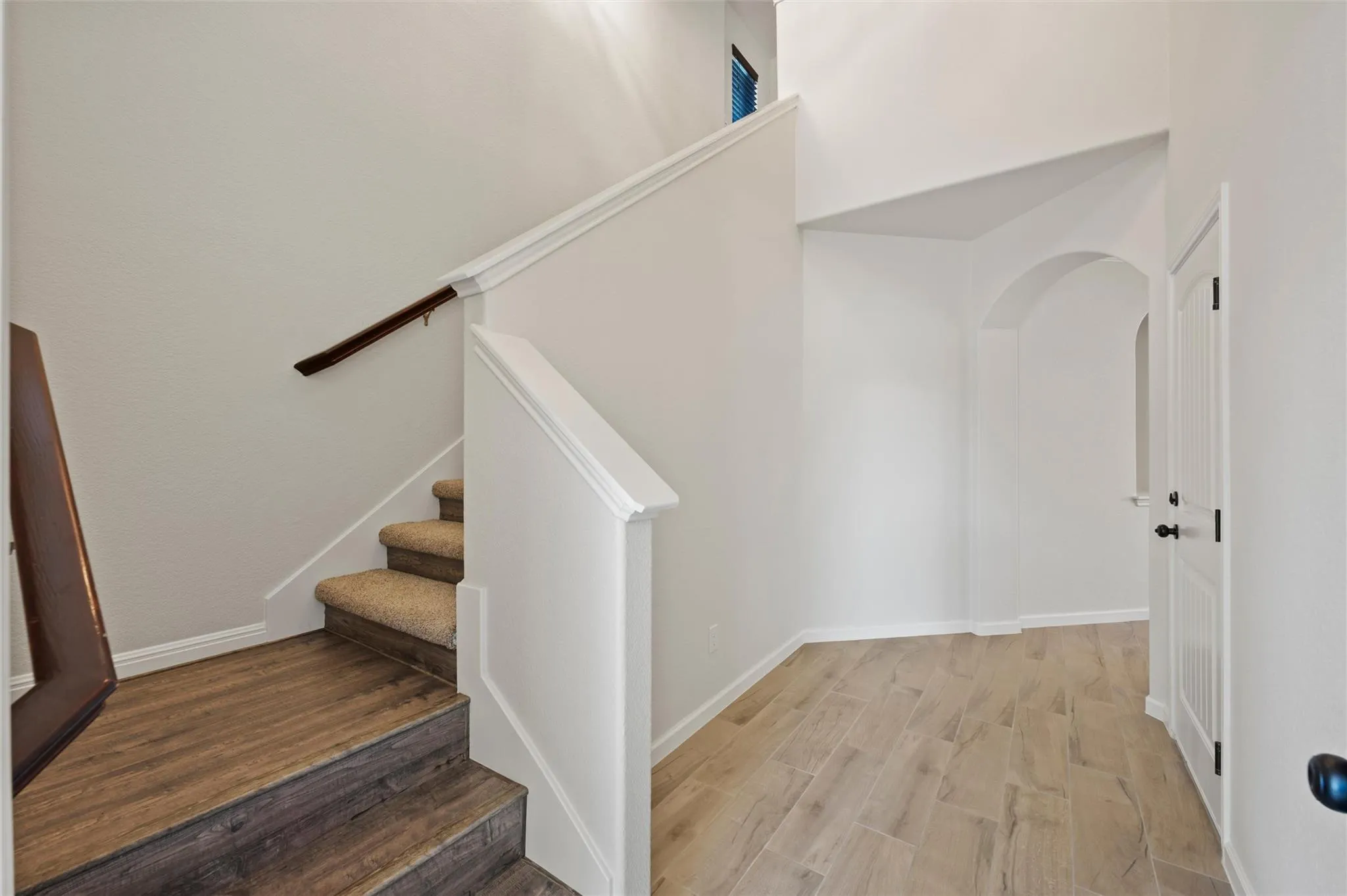 Photo 5 of 10936 SHORT SPRINGS DR