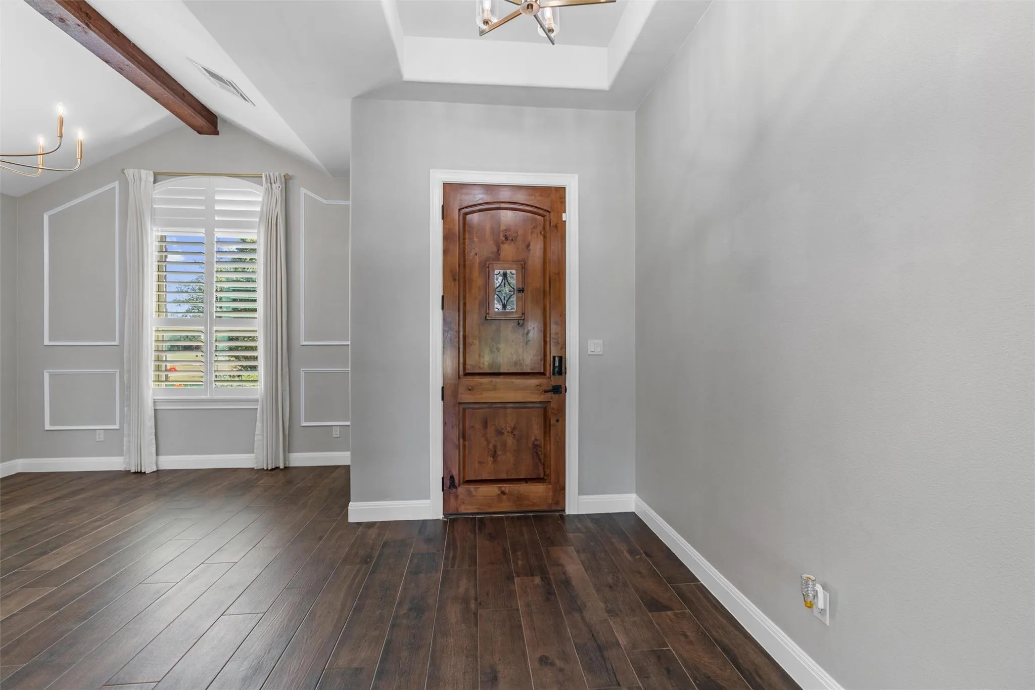 Photo 5 of 152 WHITNEY WOODS CIR