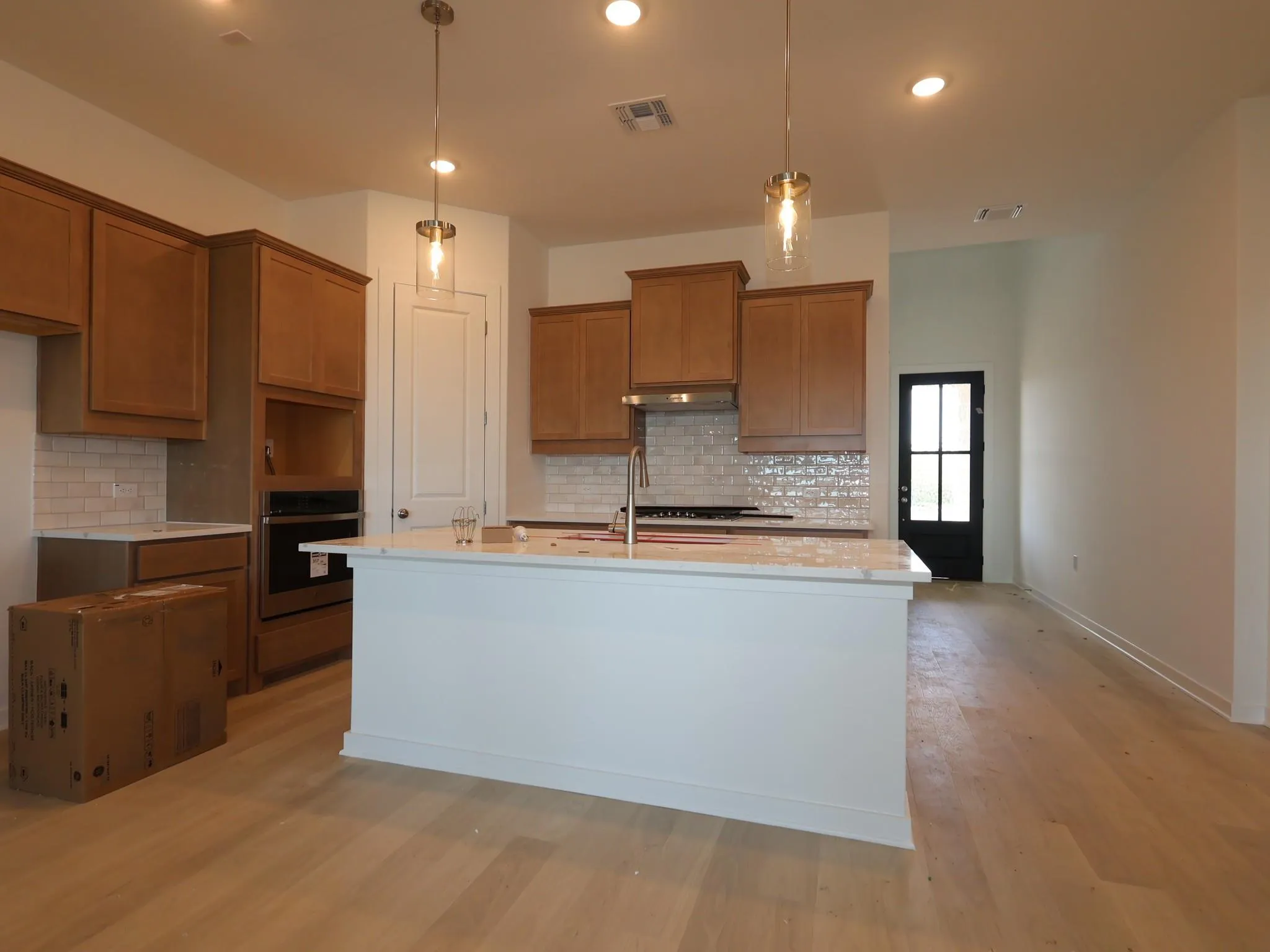 Photo 4 of 135 PINKY VARNER CT