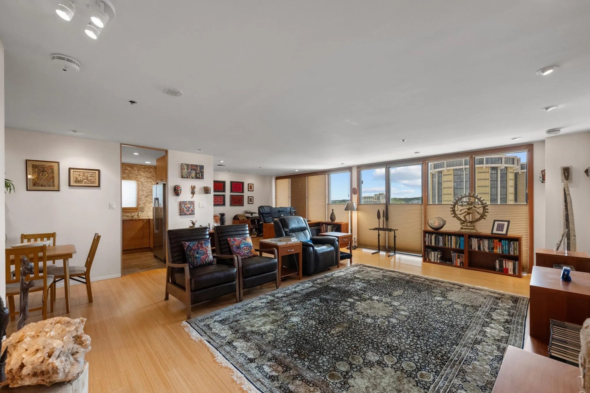 Photo of 40 N INTERSTATE 35 #7D4, Austin, TX, 78701