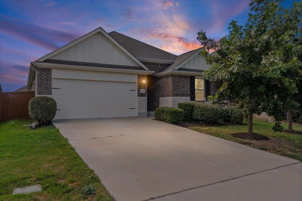 Photo of 277 SPINNAKER LOOP, Kyle, TX, 78640