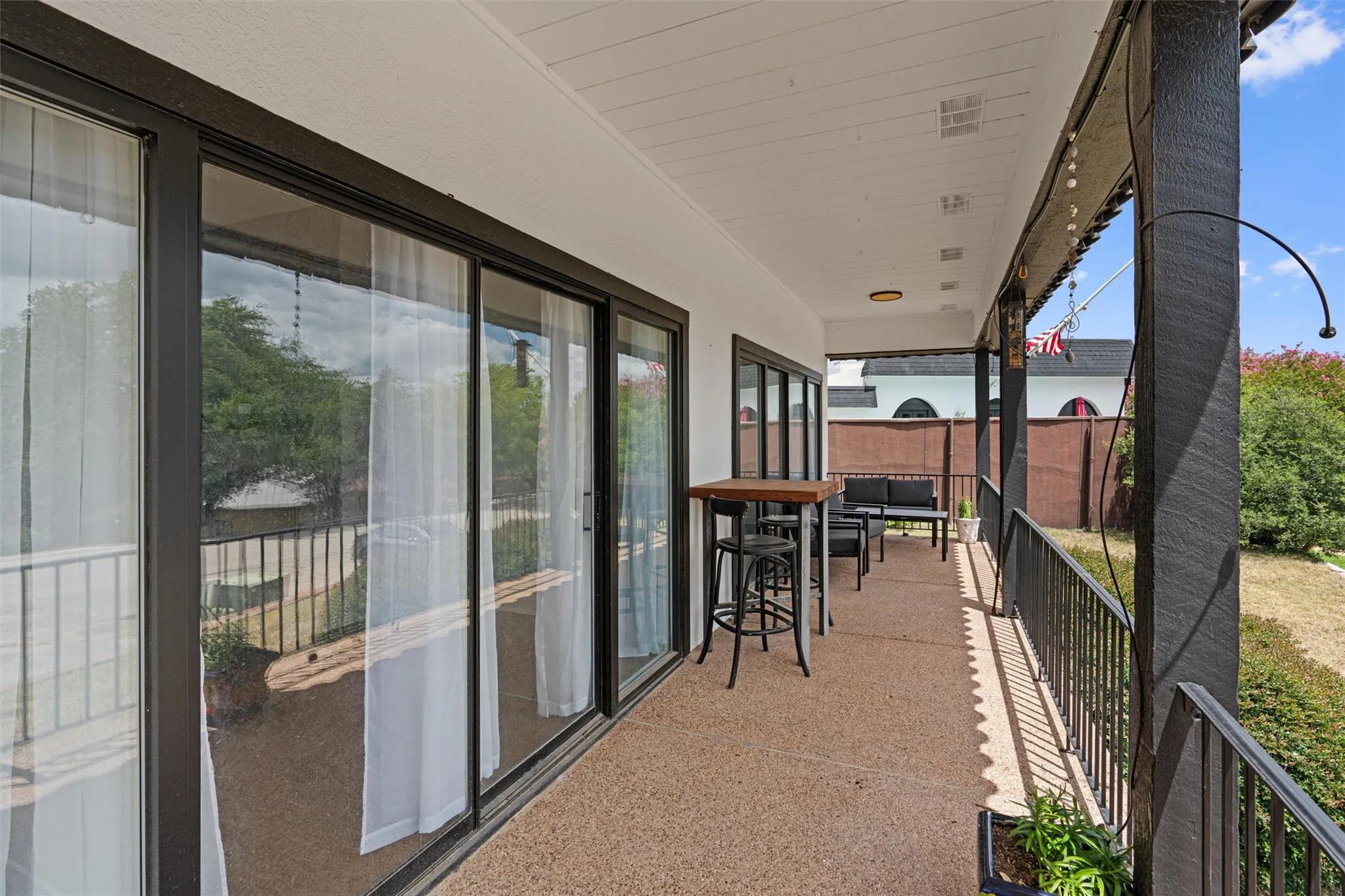 Photo 4 of 411 SEAWIND NONE