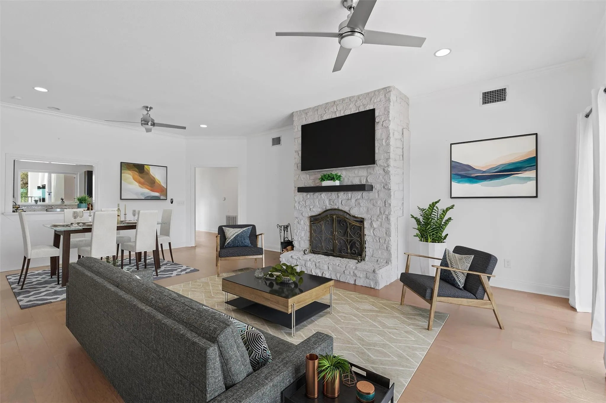 Photo 5 of 411 SEAWIND NONE