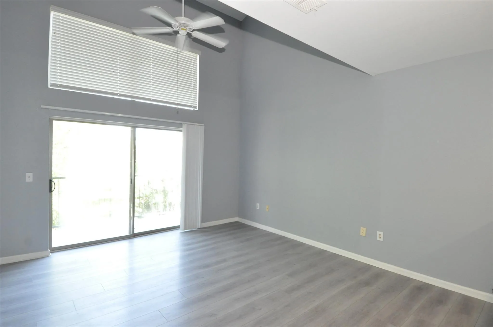 Photo 2 of 11203 RANCH ROAD 2222 RD #1401