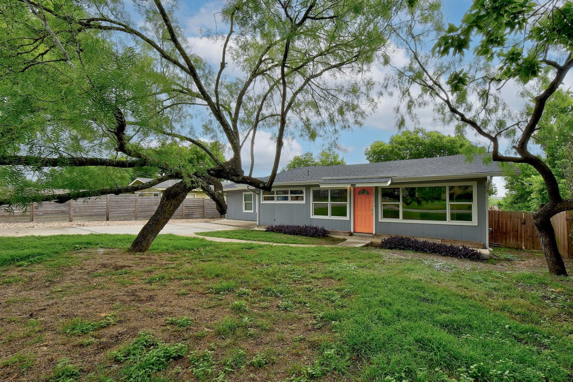 Photo of 6301 ARNOLD DR #A, Austin, 78723