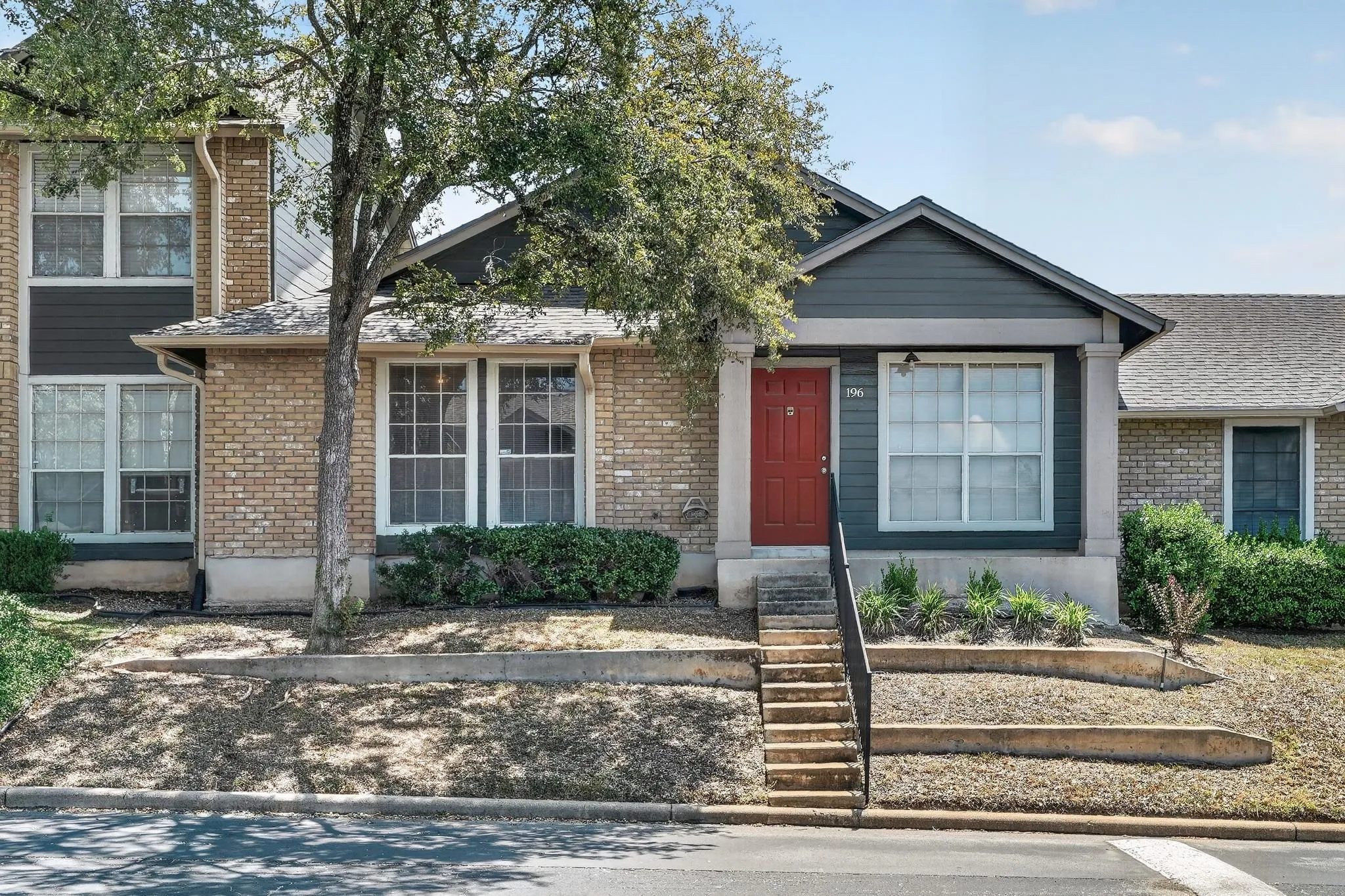 Photo of 1015 E YAGER LN #196, Austin, TX, 78753