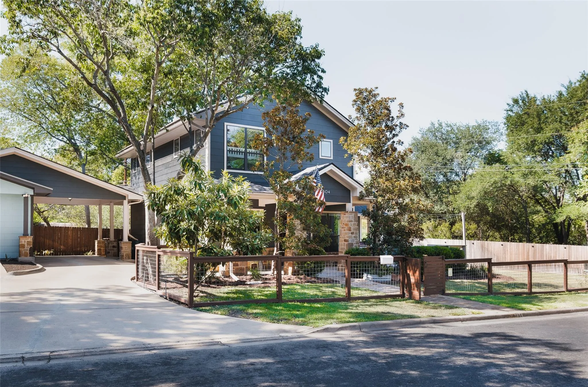 Photo of 2804 WILSON ST #B, Austin, TX, 78704