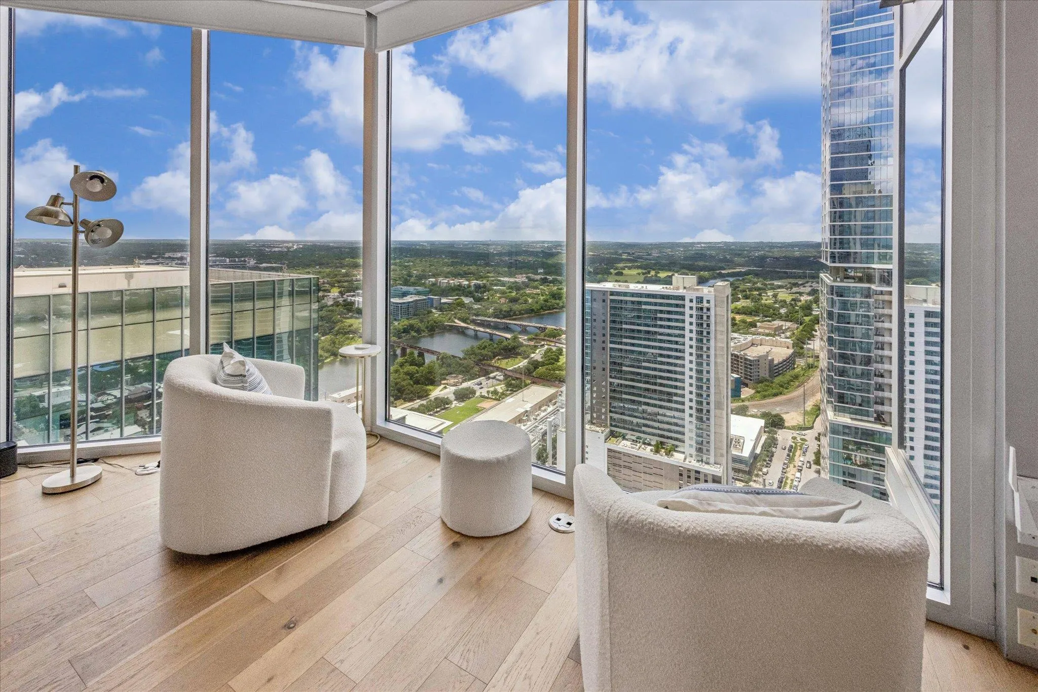 Photo 2 of 360 NUECES ST #3702