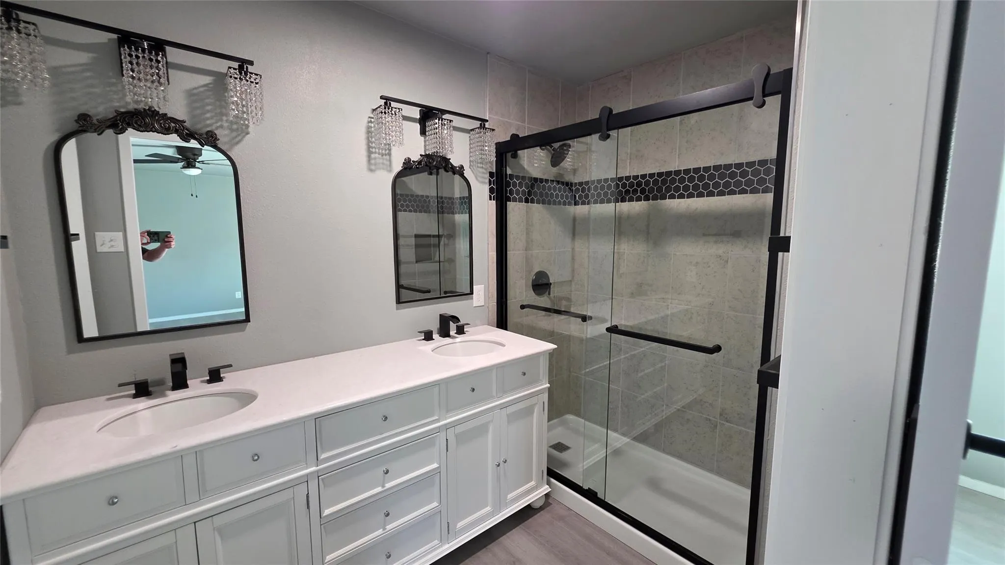 Photo 5 of 1108 GOBI DR