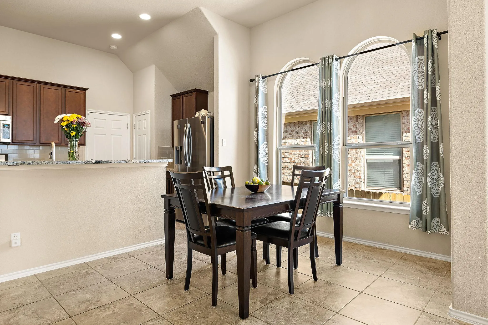 Photo 4 of 644 PEREGRINE WAY