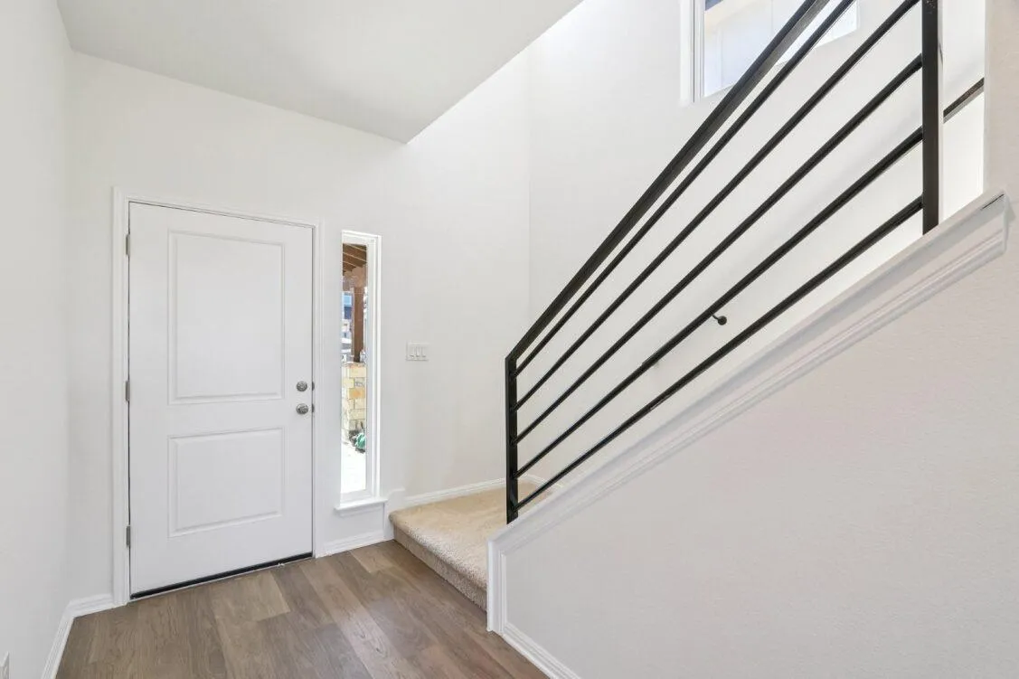 Photo 5 of 1506 CORSAC WAY