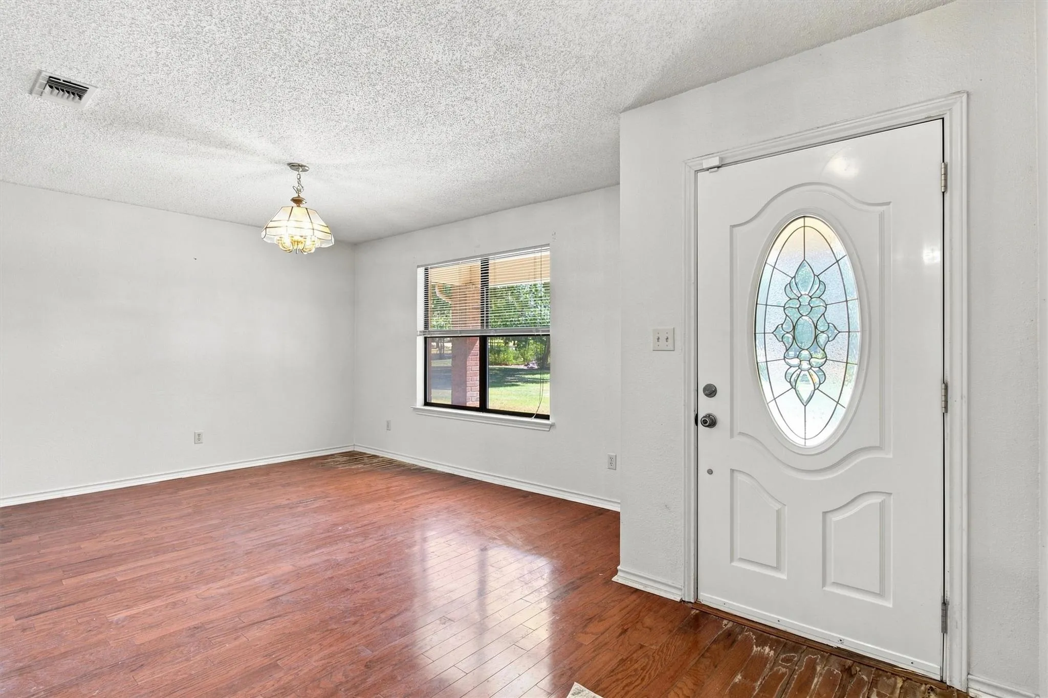 Photo 4 of 13402 RAMROD DR