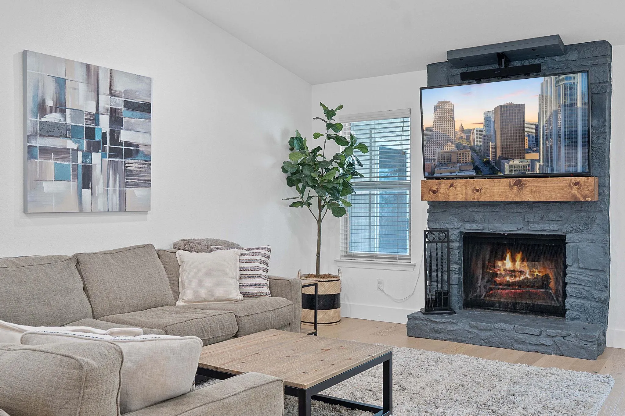 Photo 4 of 6008 SMITH OAK TRL