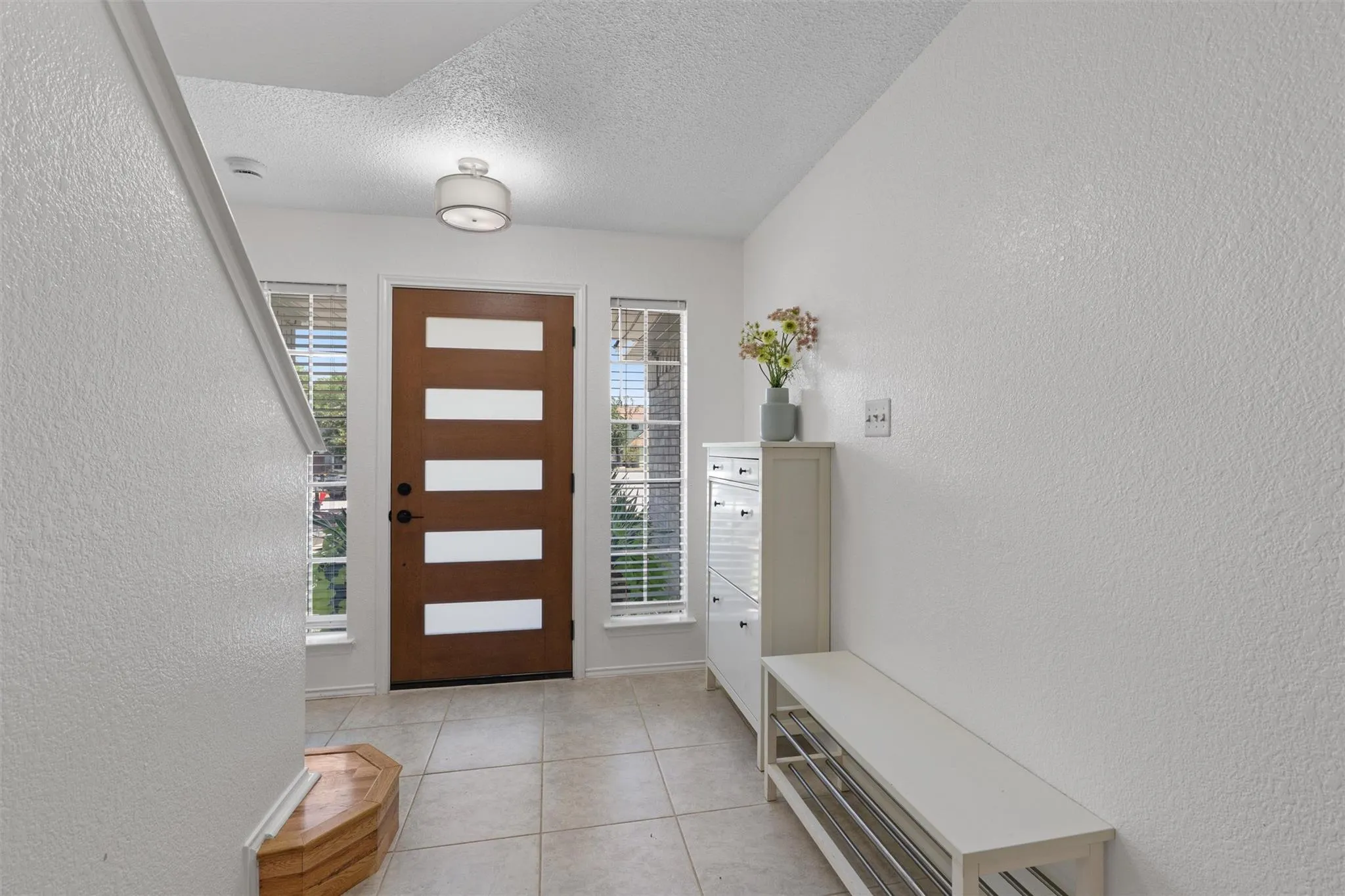 Photo 2 of 14034 MARICELLA LN