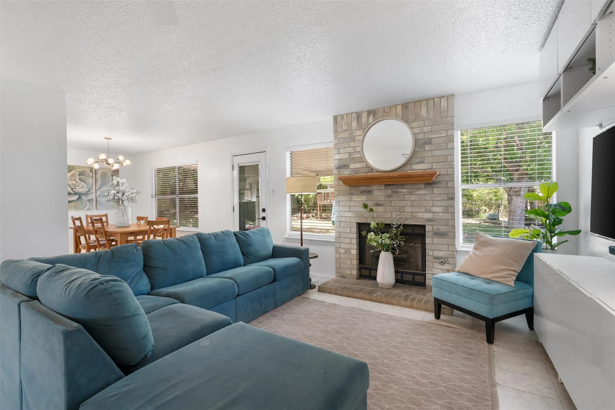 Photo 4 of 14034 MARICELLA LN