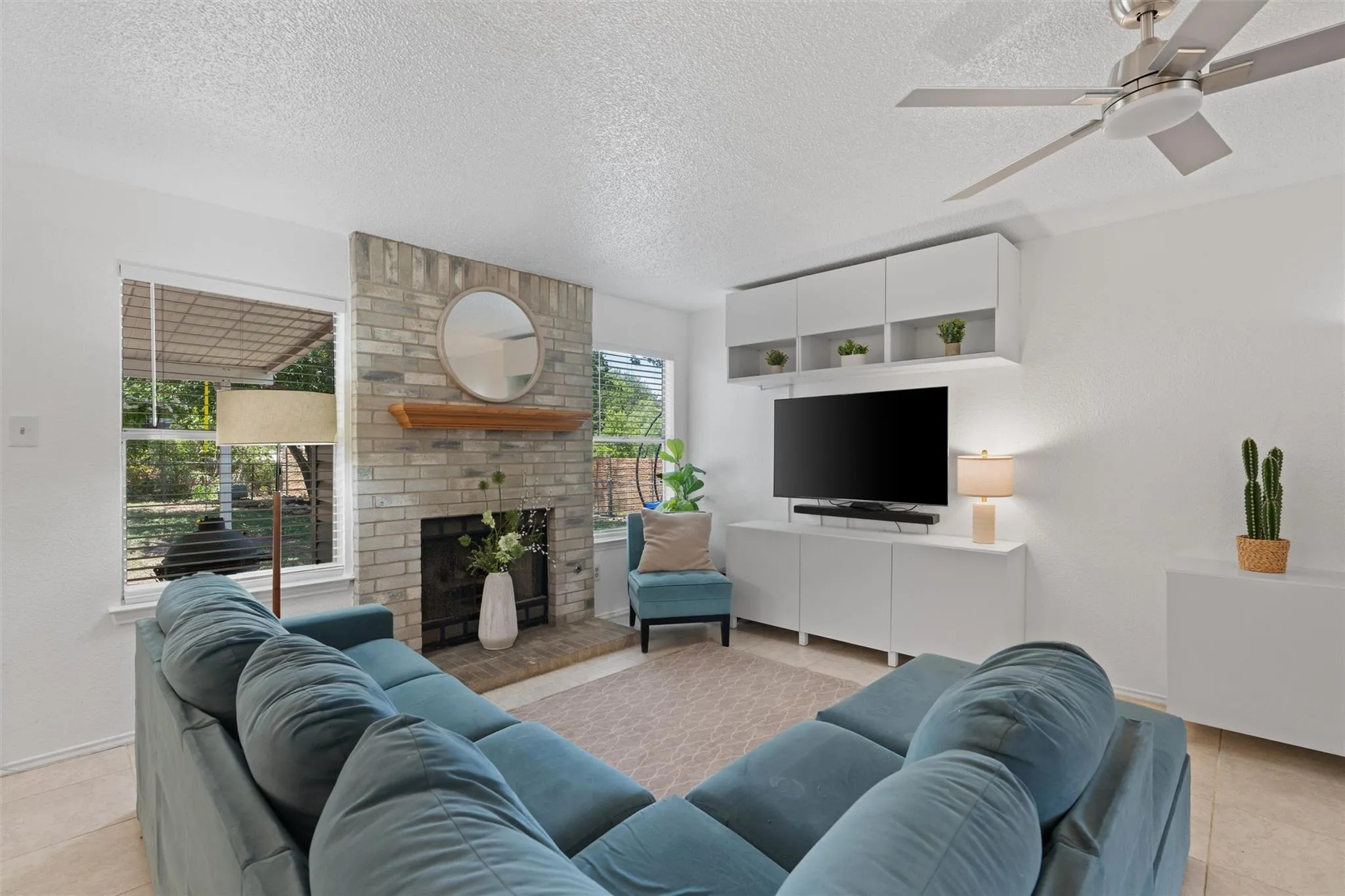 Photo 5 of 14034 MARICELLA LN
