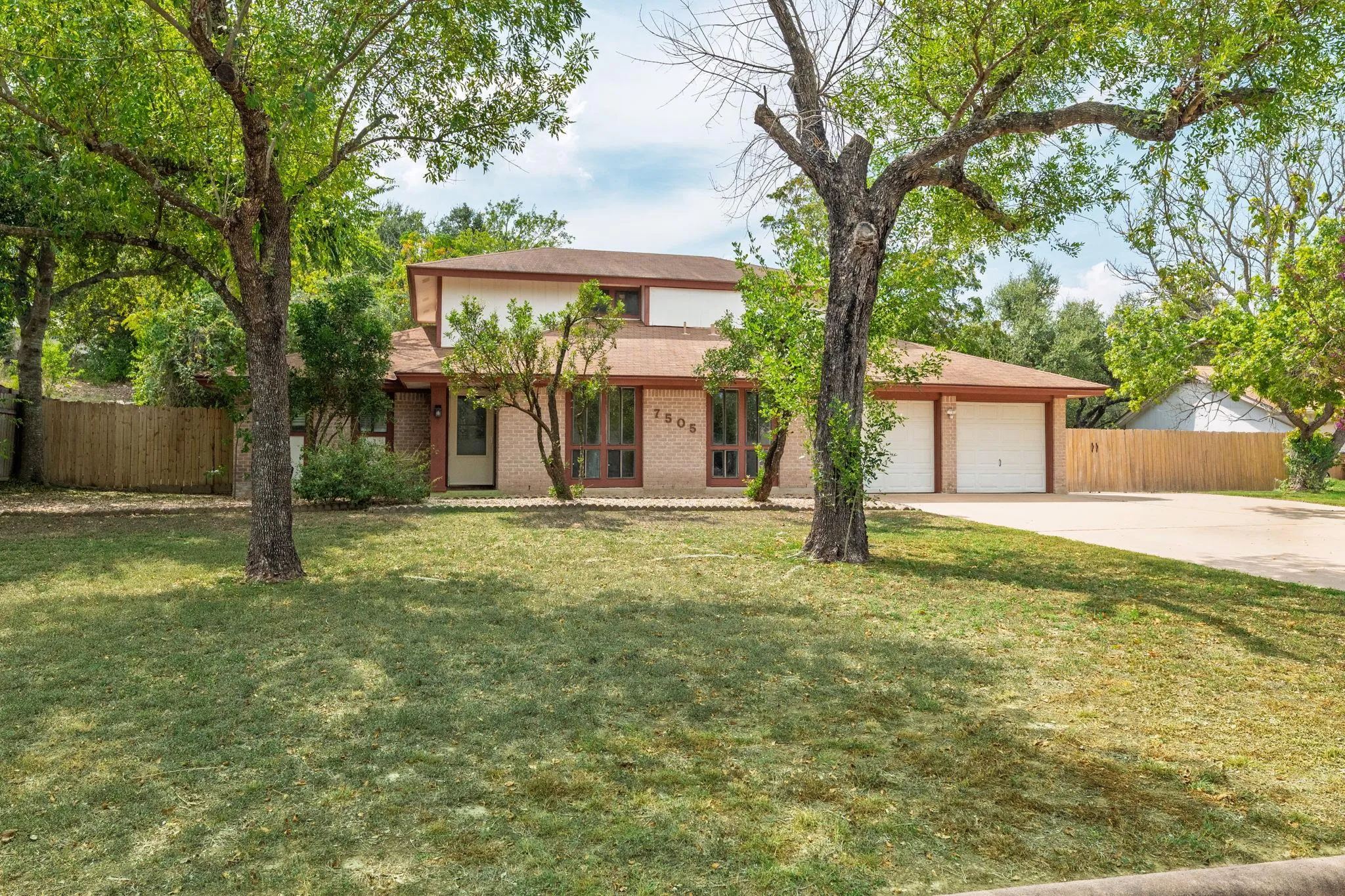 Photo of 7505 HILL MEADOW CIR, Austin, TX, 78736