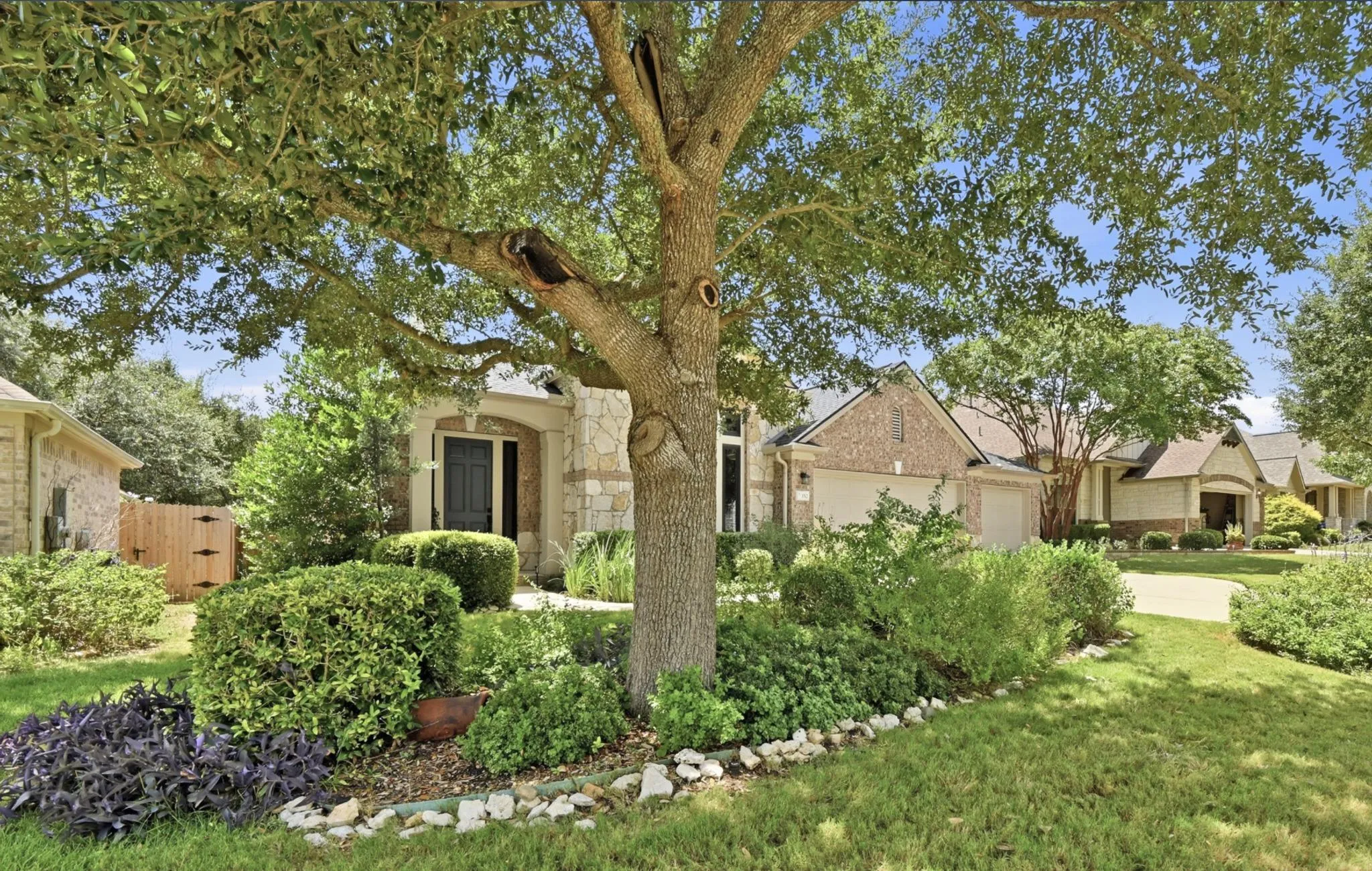 Photo of 352 WILD ROSE DR, Austin, TX, 78737
