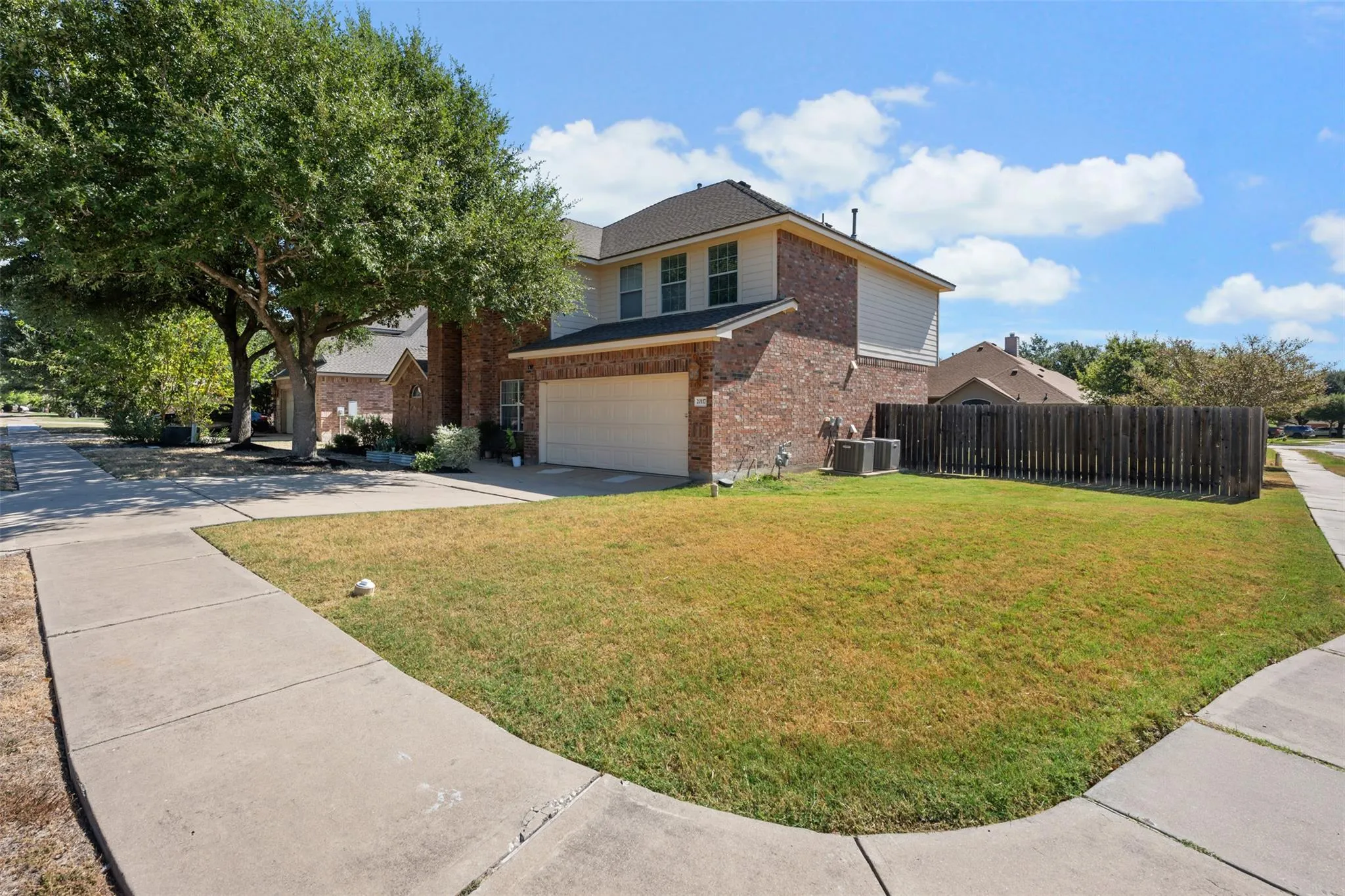 Photo 3 of 20117 TREYBURN LN
