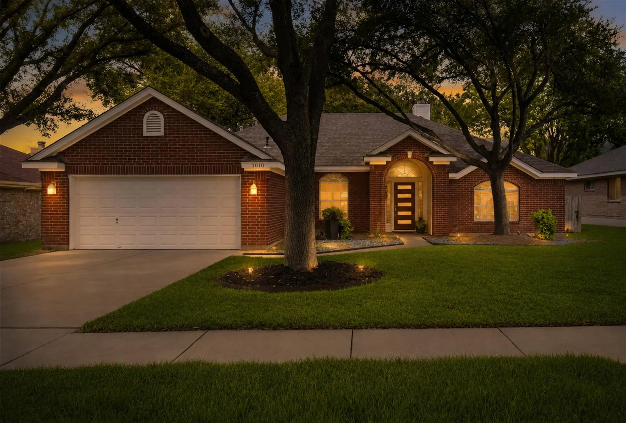Photo of 1010 ROCKY CREEK DR, Pflugerville, TX, 78660