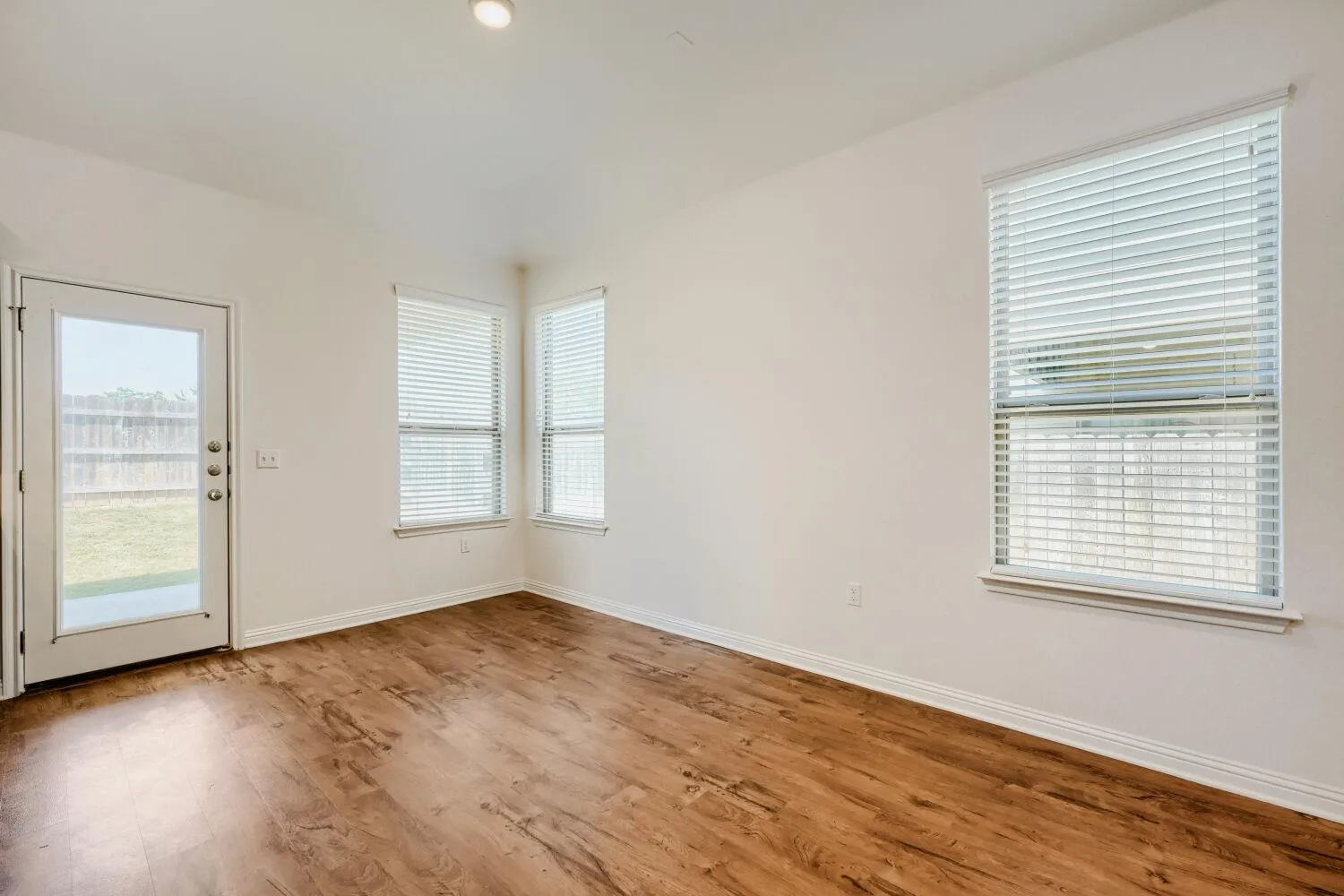 Photo 5 of 6000 GERARD DR