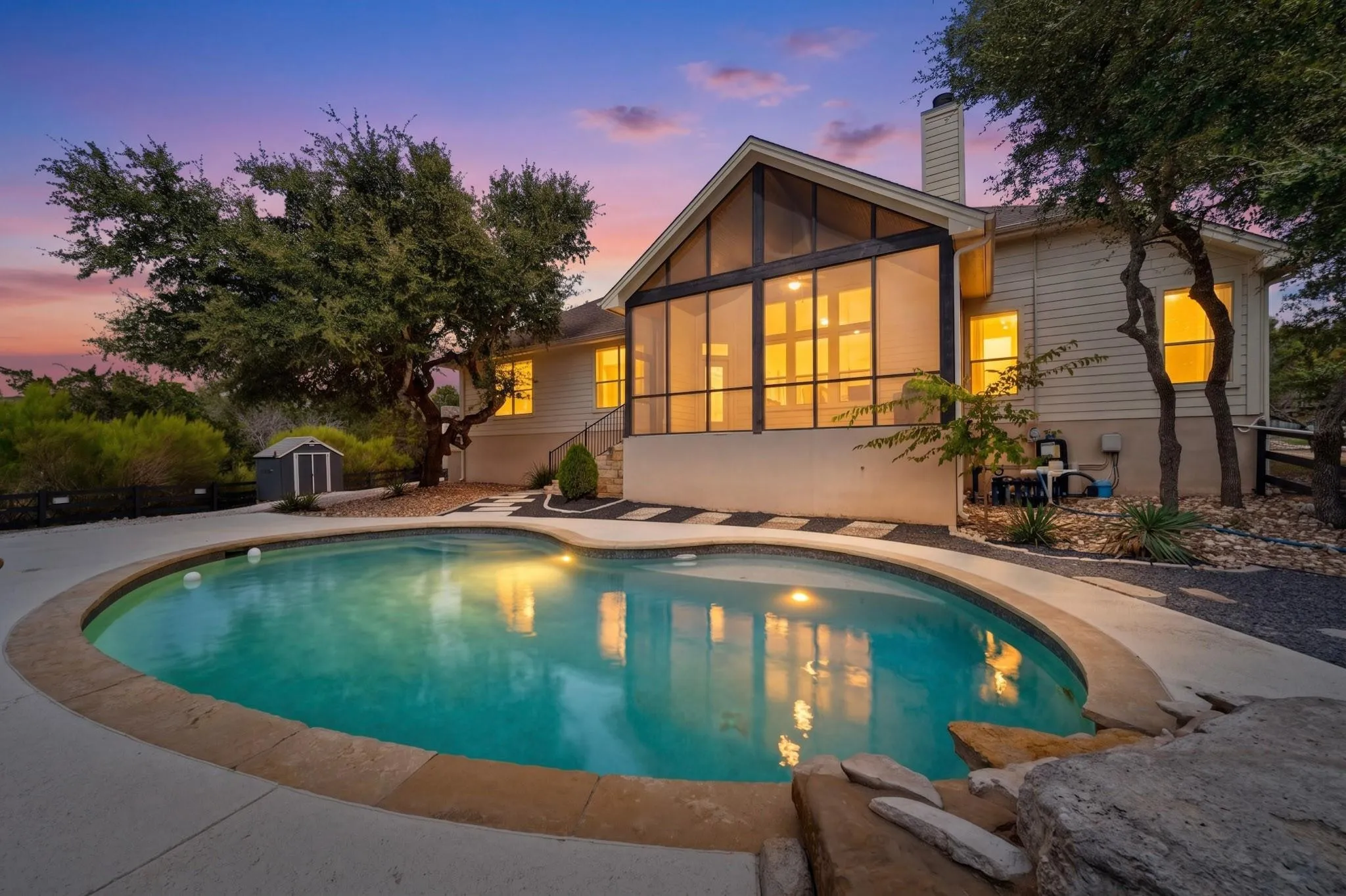 Photo of 302 HIGH PLAINS DR, Dripping Springs, TX, 78620
