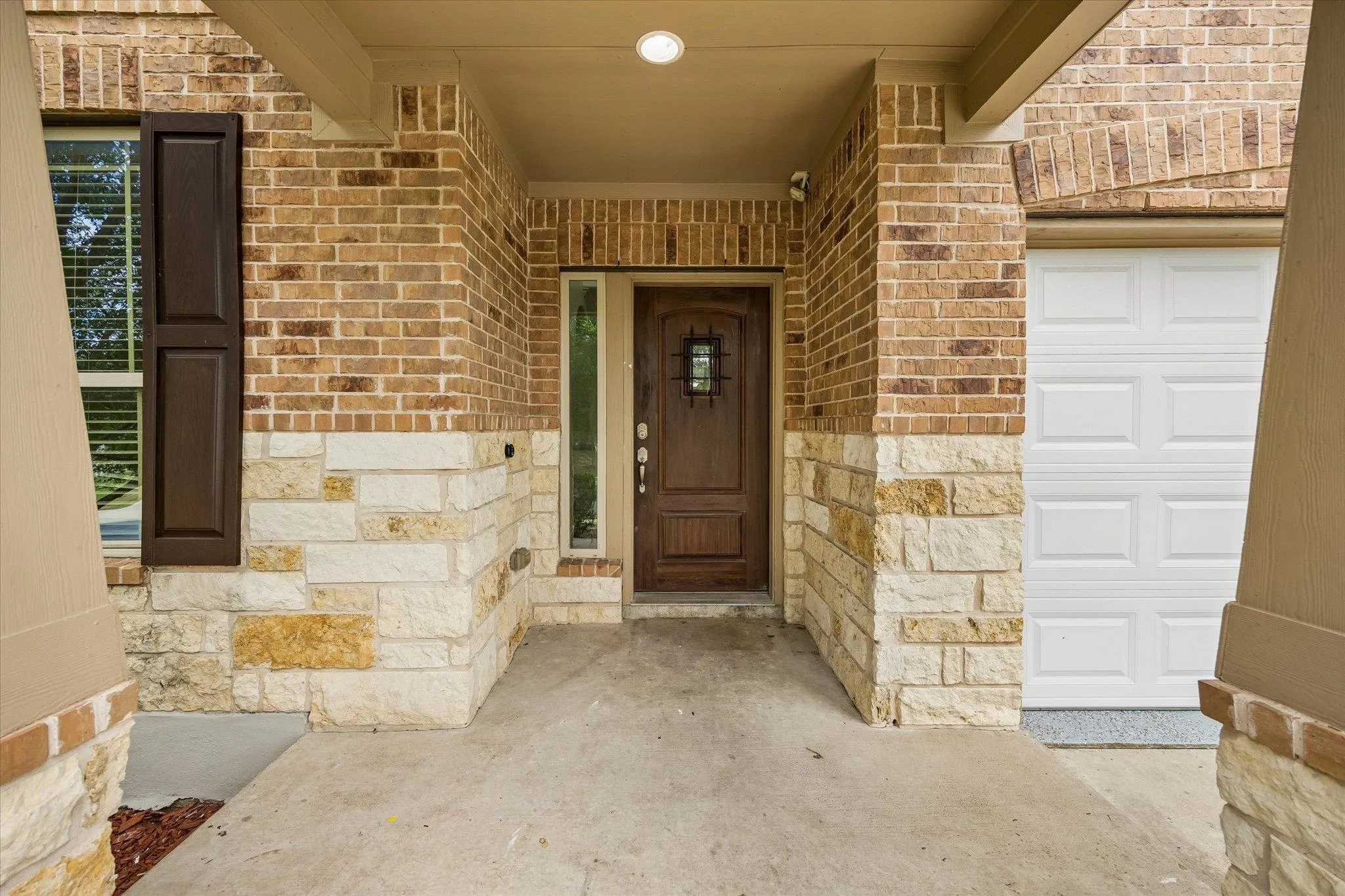 Photo 2 of 19701 MAIDEN GRASS DR