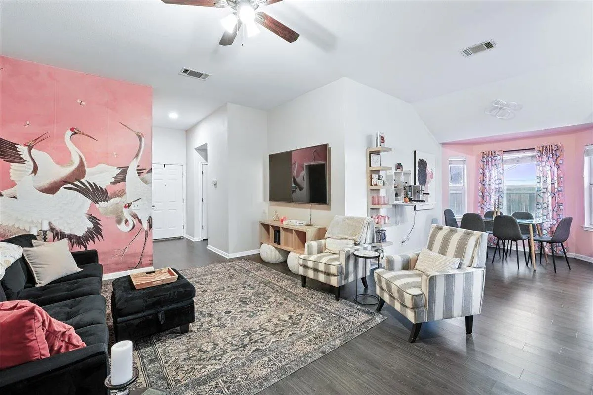 Photo 5 of 6001 ANDROSS CT