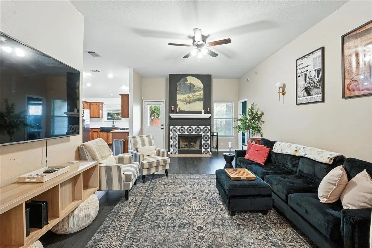Photo of 6001 ANDROSS CT, Hutto, TX, 78634