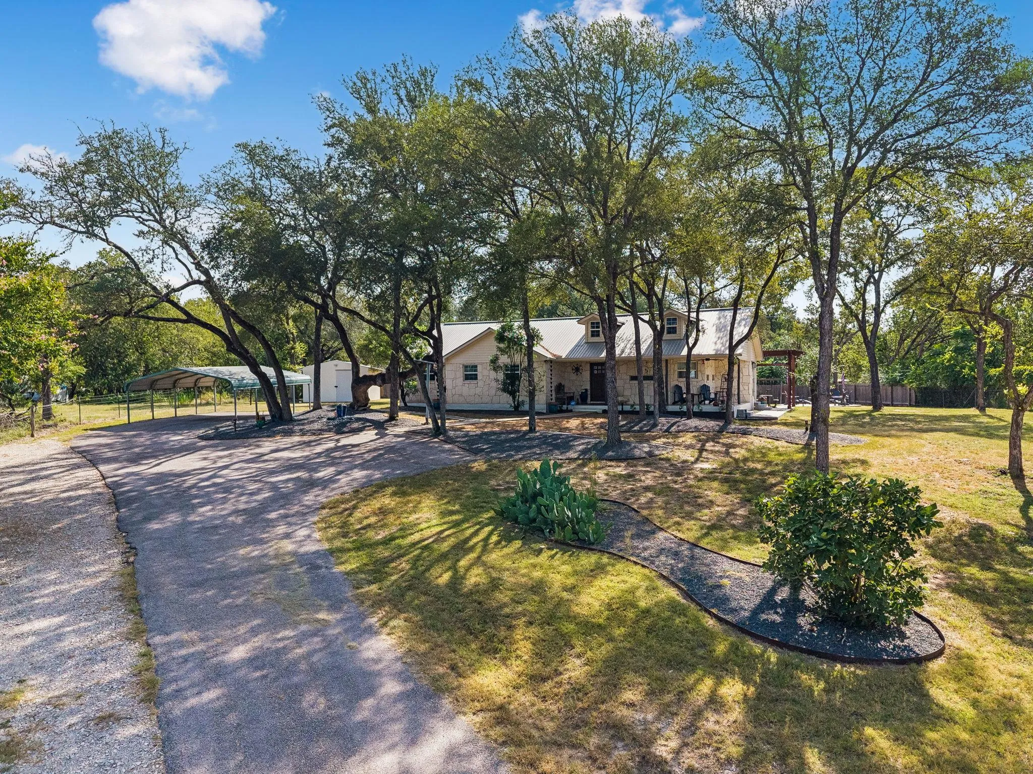 Photo 4 of 1127 PENION DR