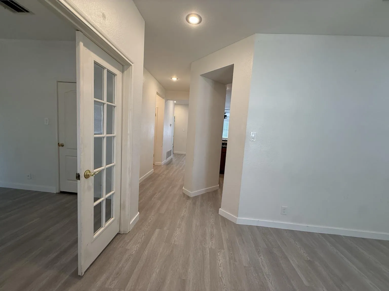 Photo 5 of 8505 CHAT LN